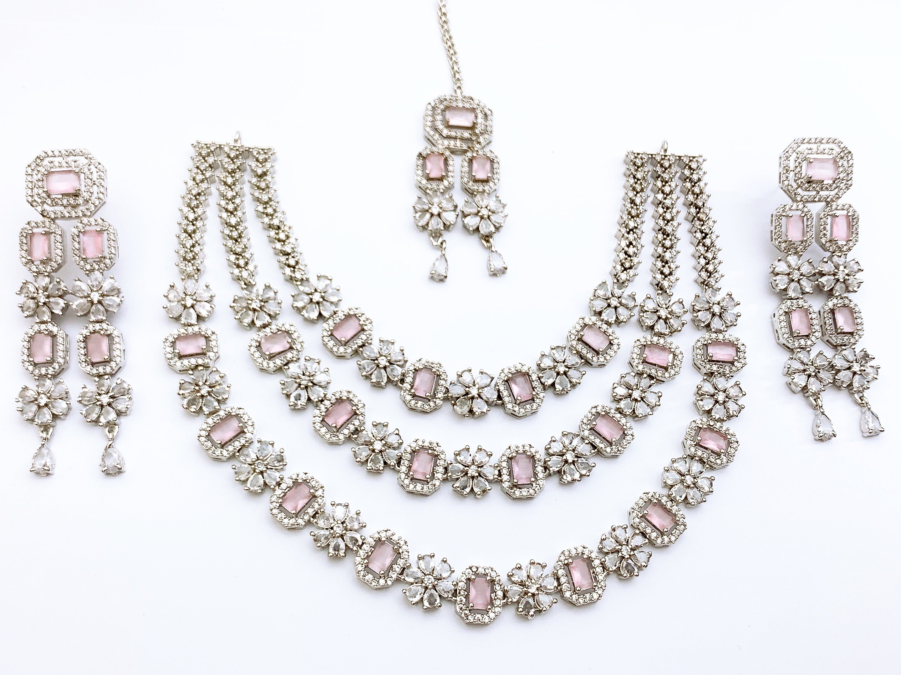 Necklace set