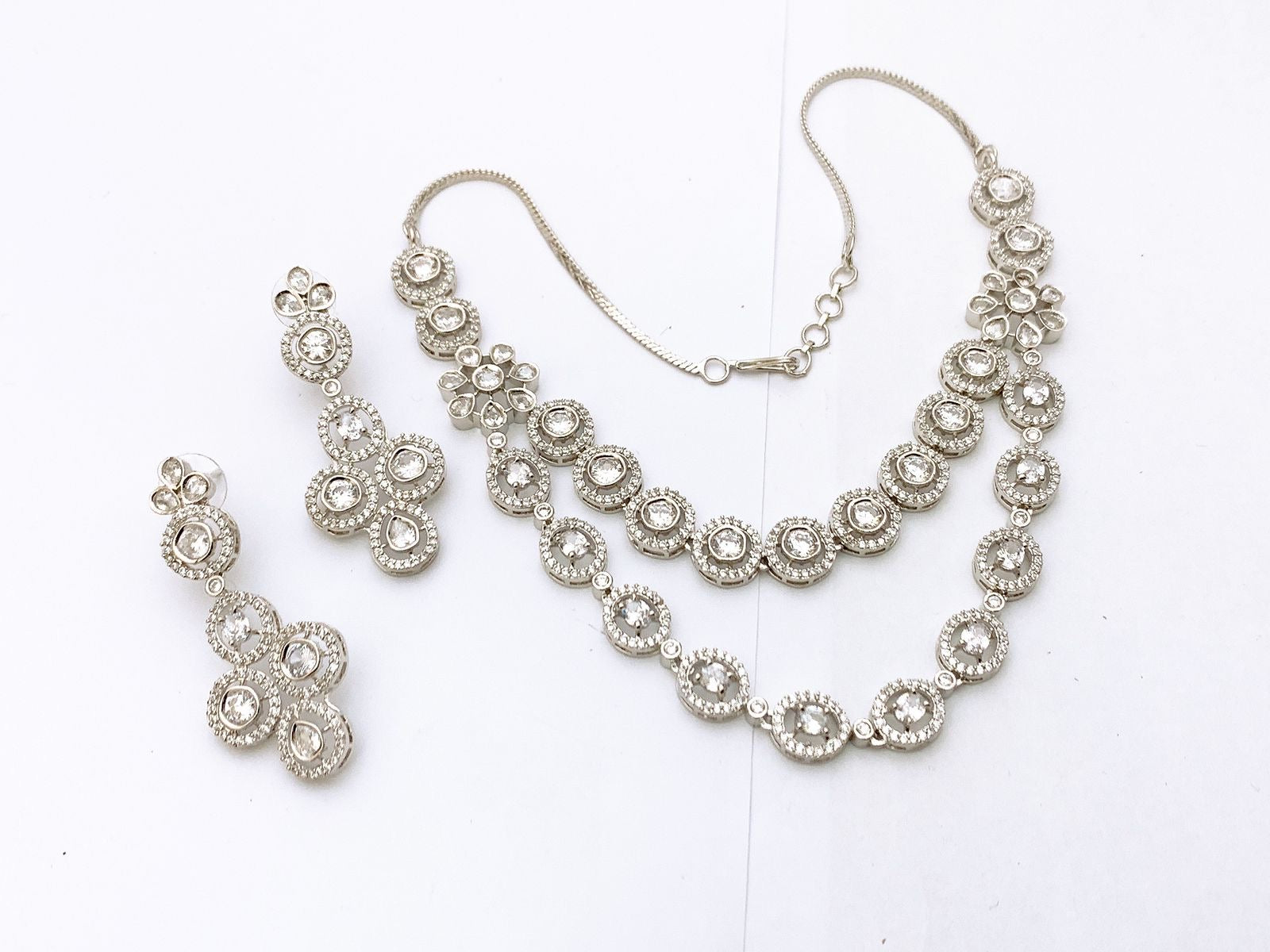 Necklace set