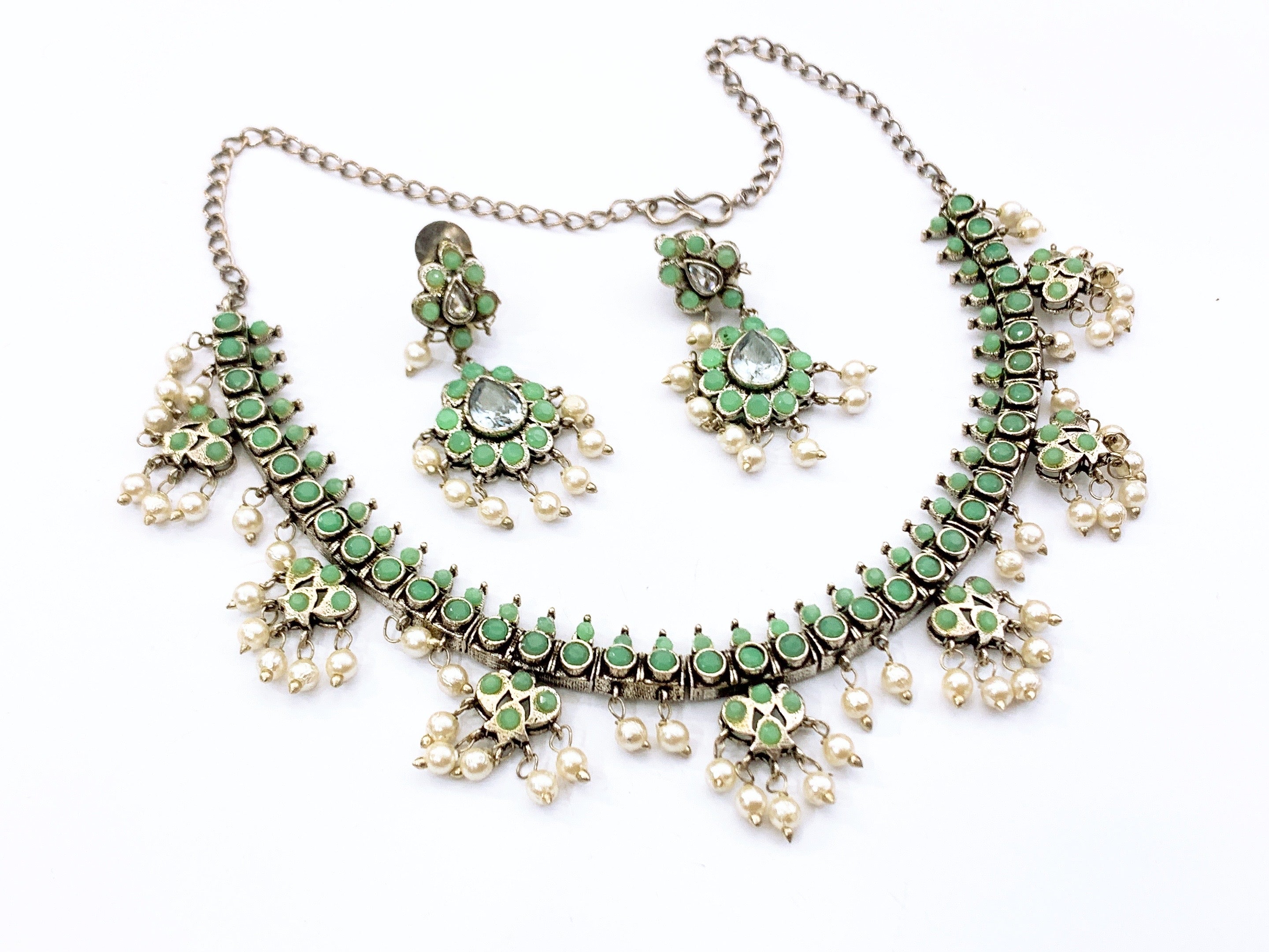 Necklace set