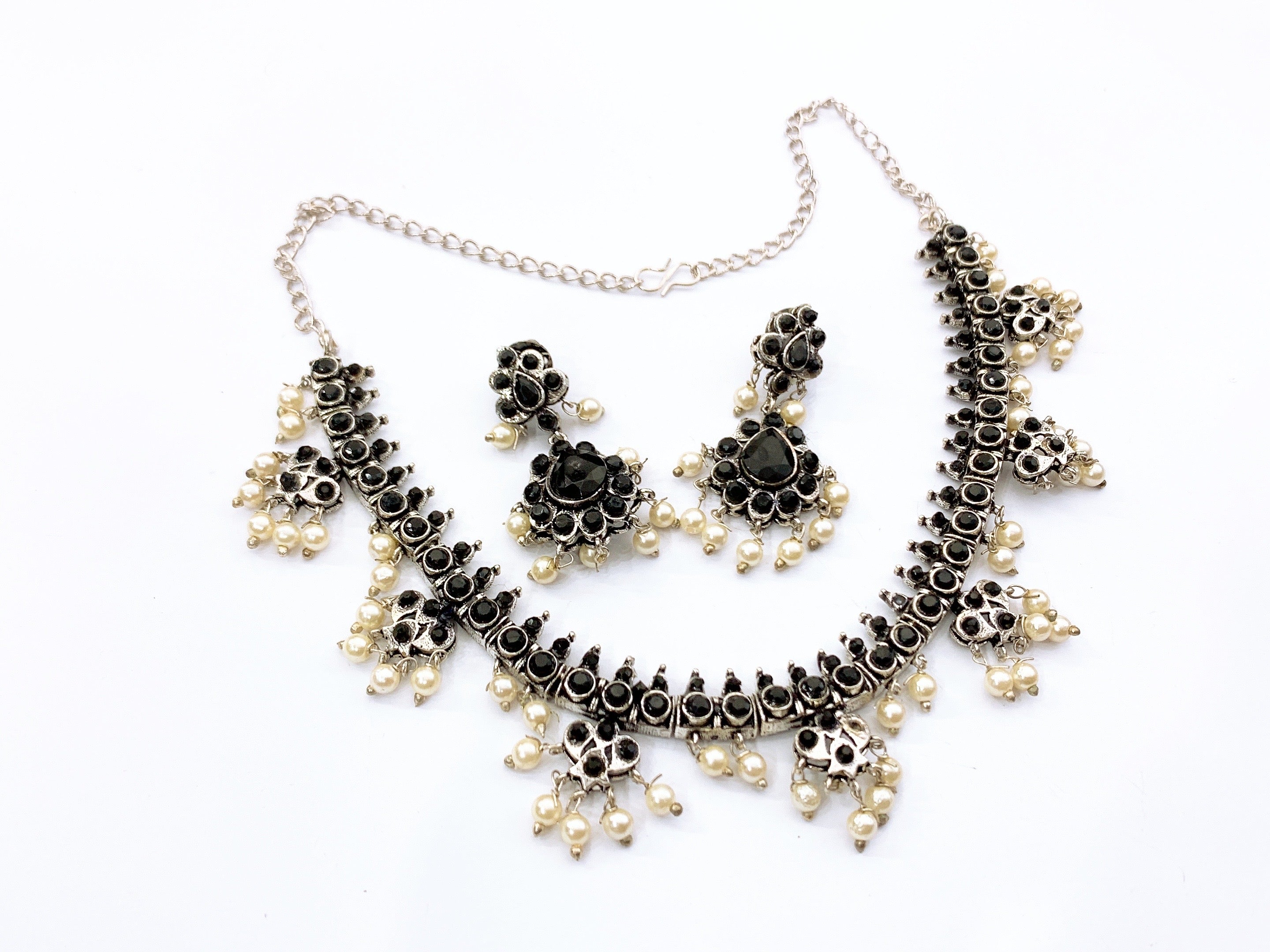 Necklace set