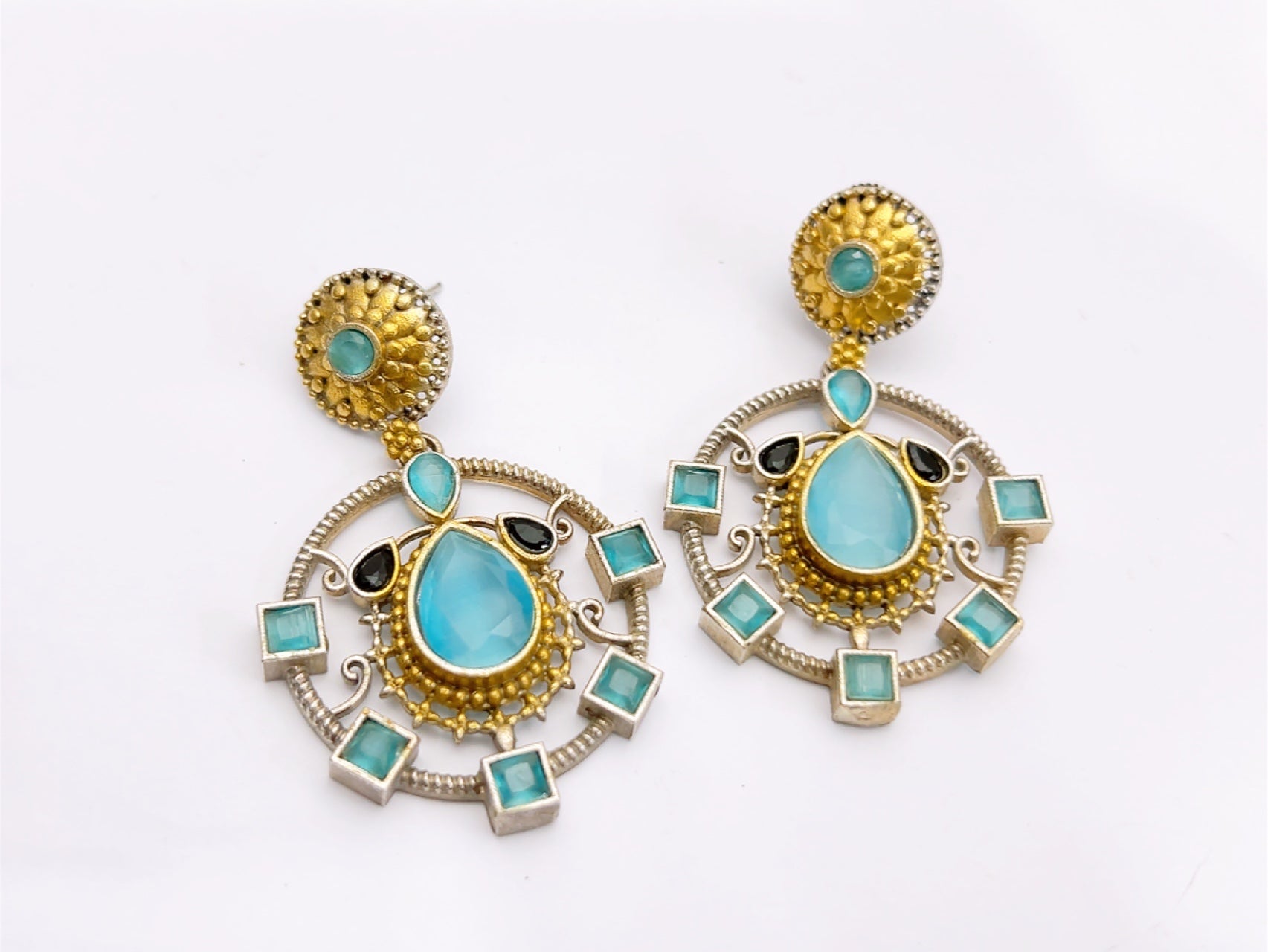 Oxdise Earring