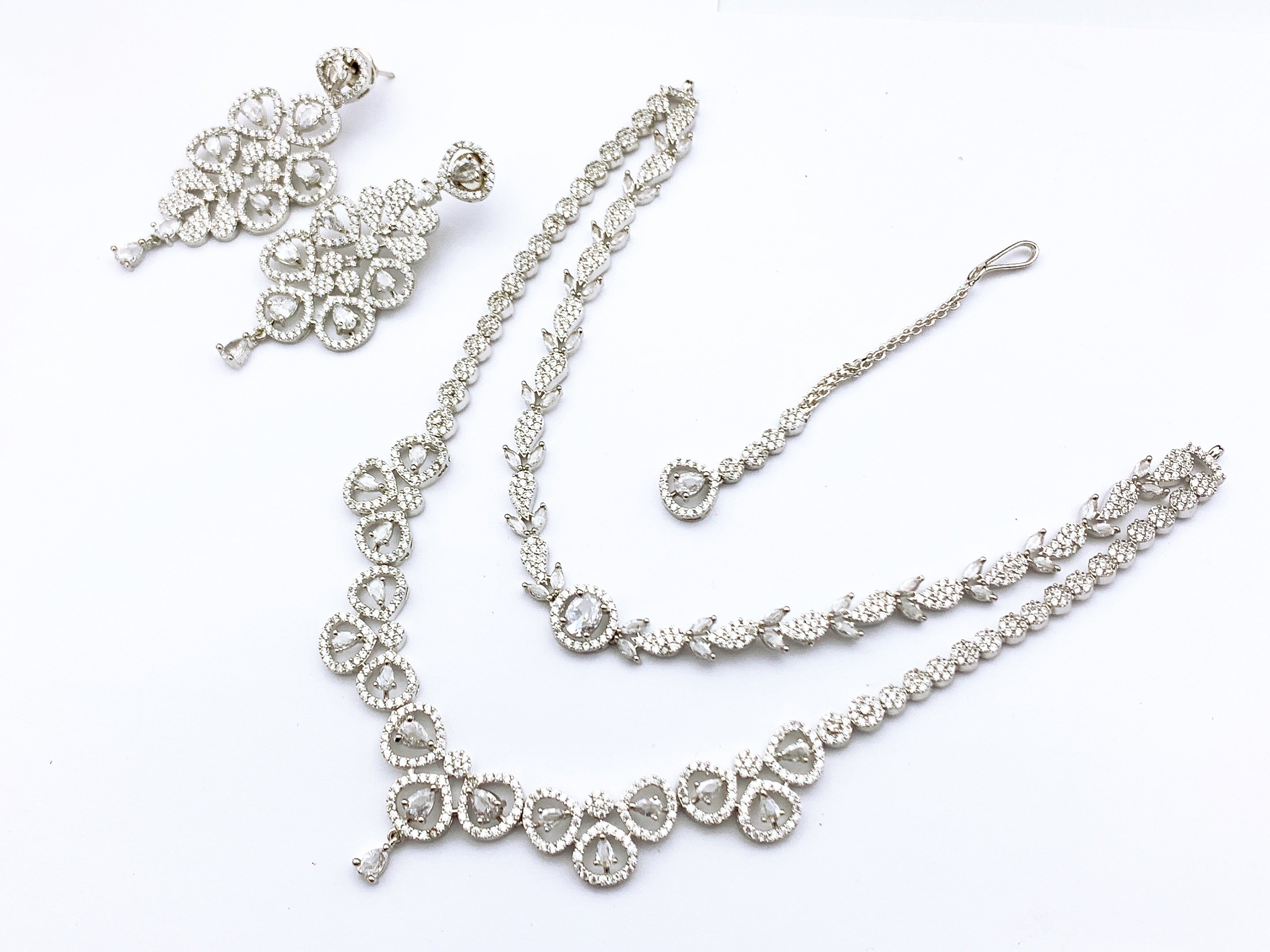 Necklace set