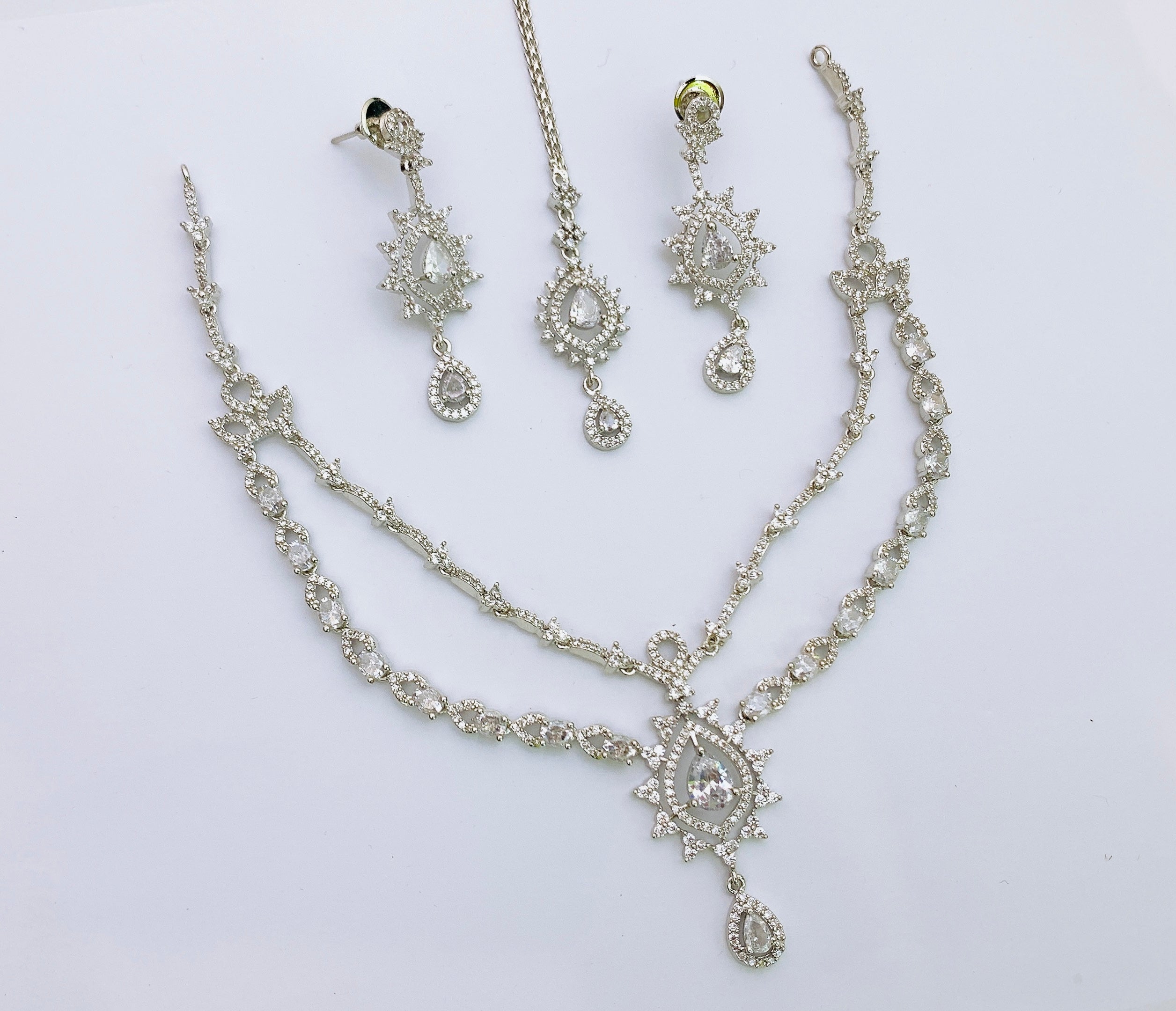 Necklace set