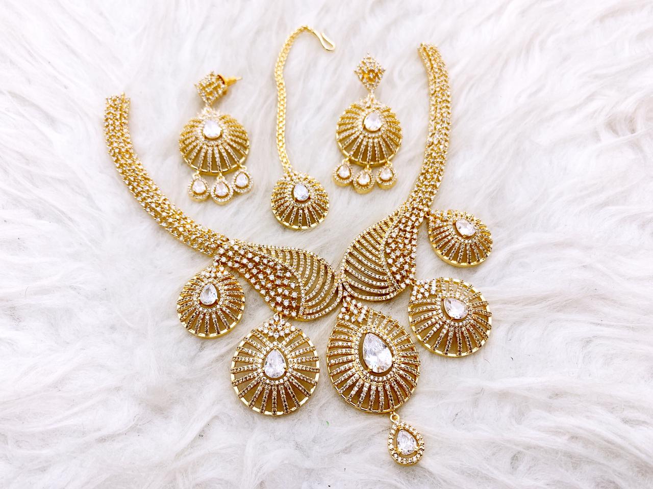 Necklace Set