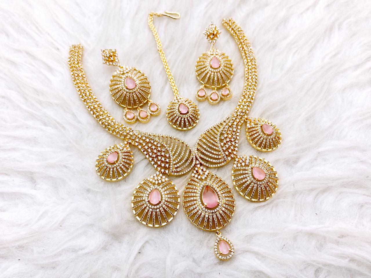 Necklace Set