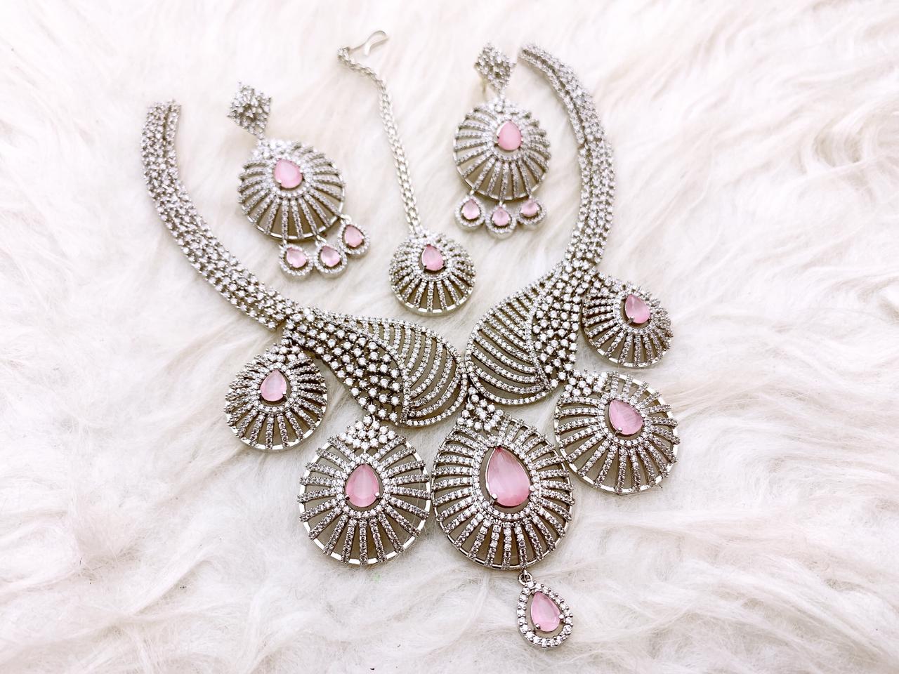 Necklace Set