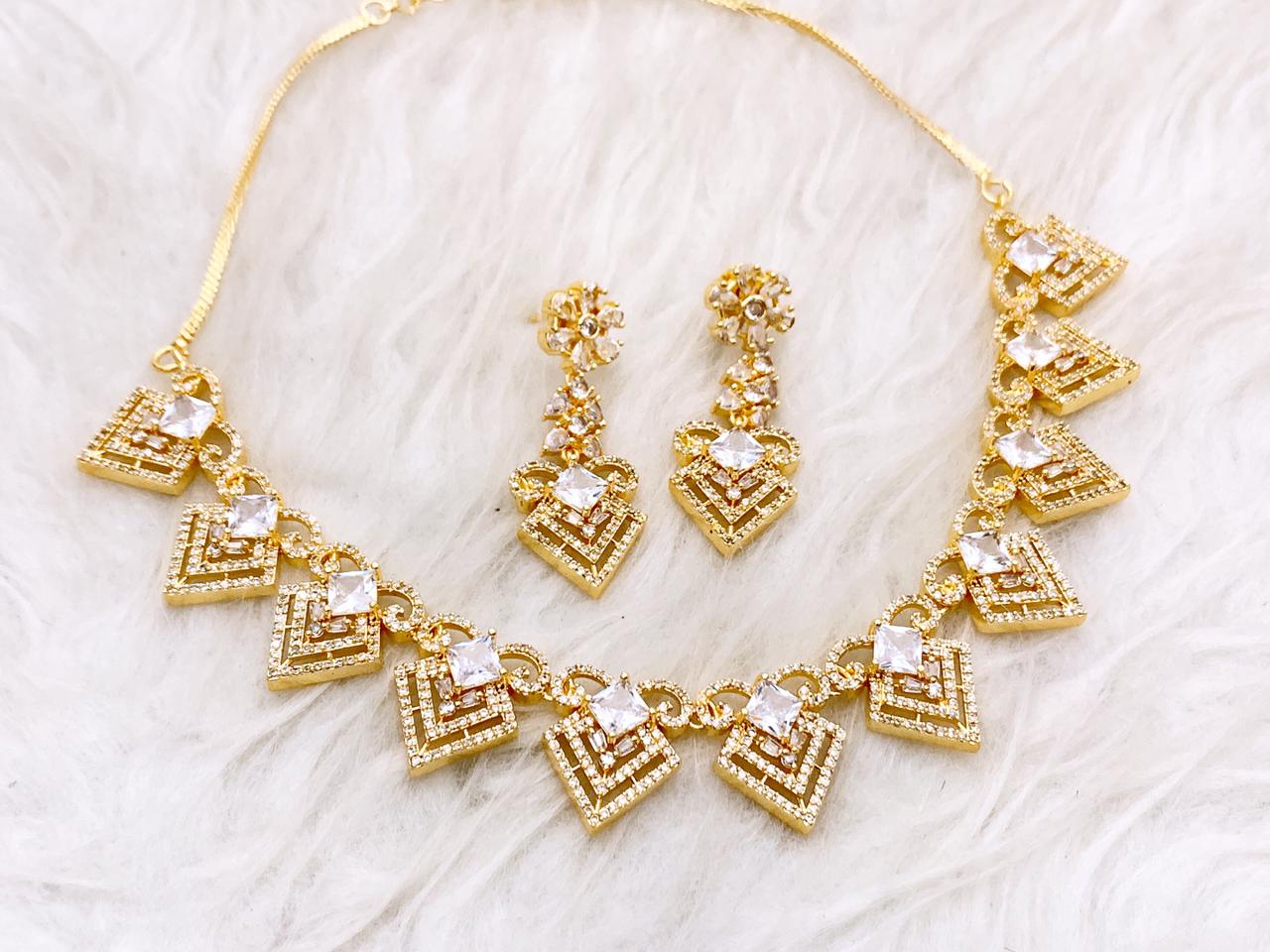 Necklace Set