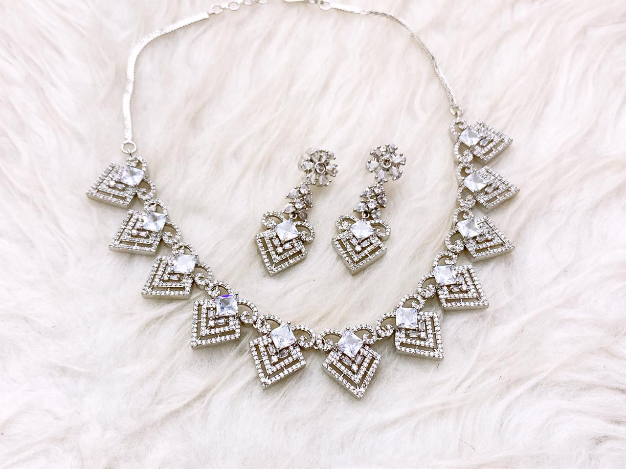 Necklace Set