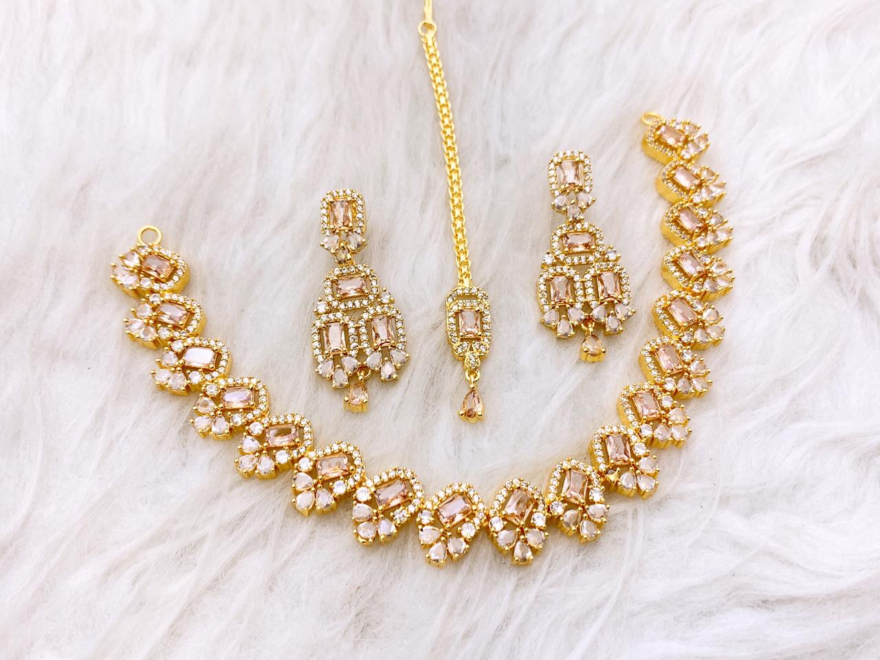 Necklace Set