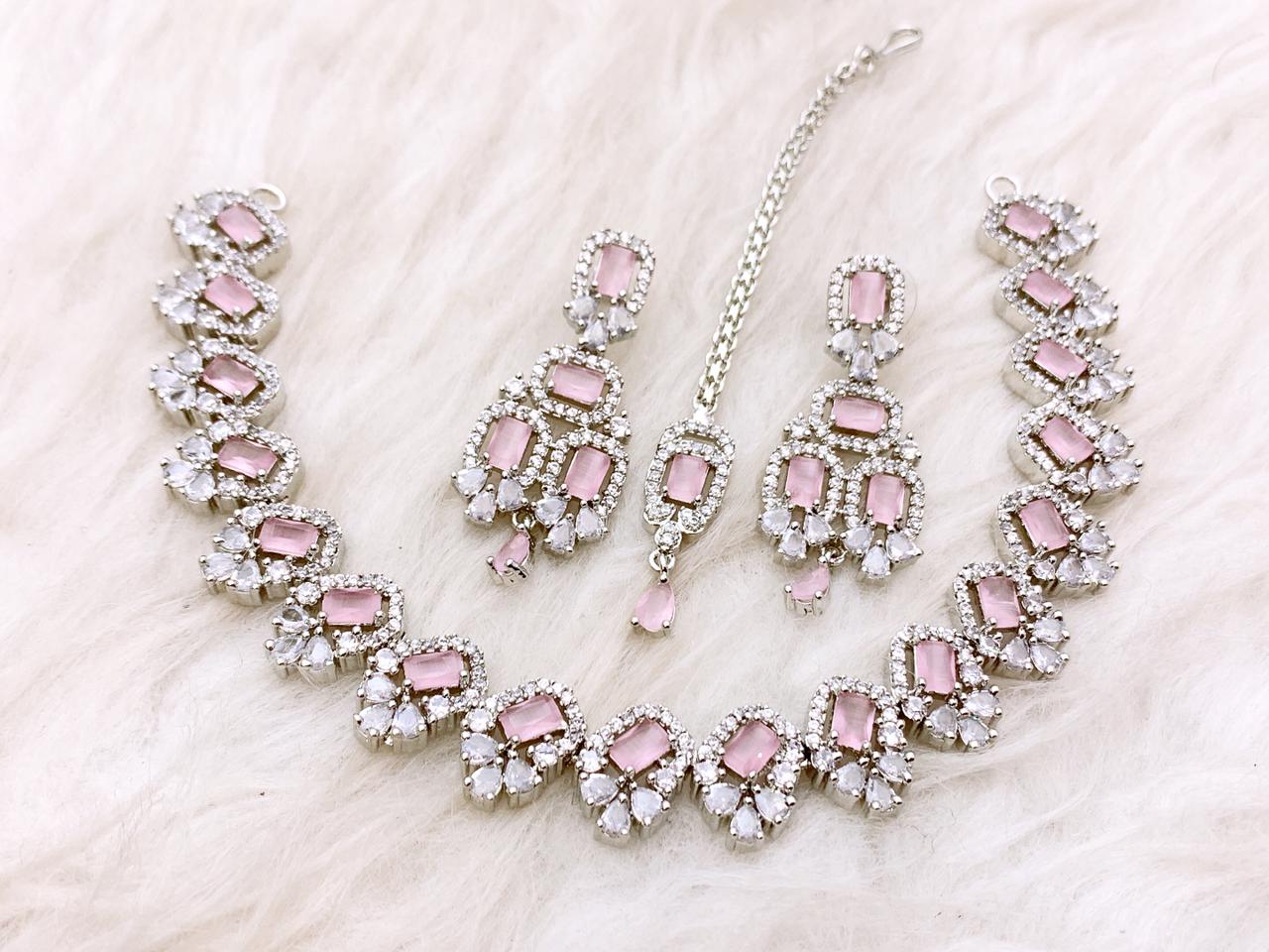 Necklace Set