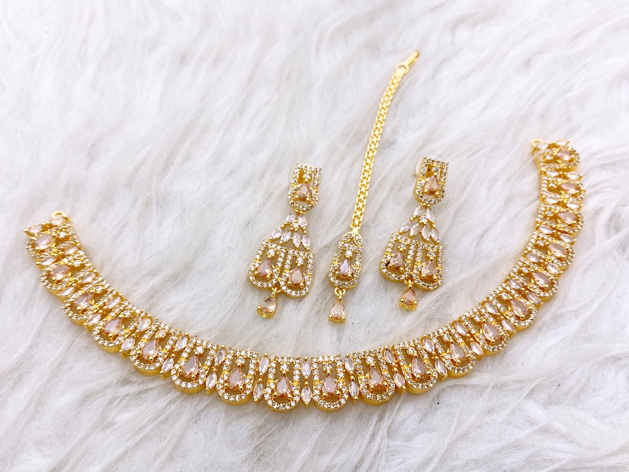 Necklace Set