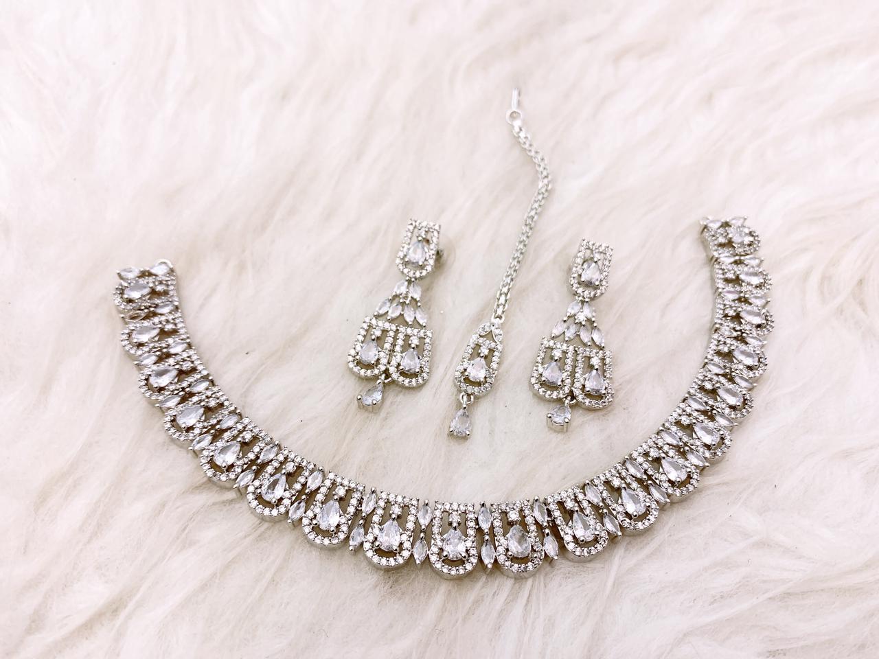 Necklace Set