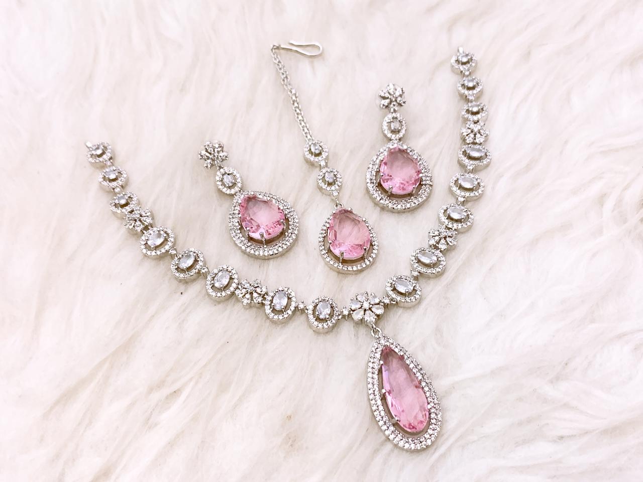 Necklace Set