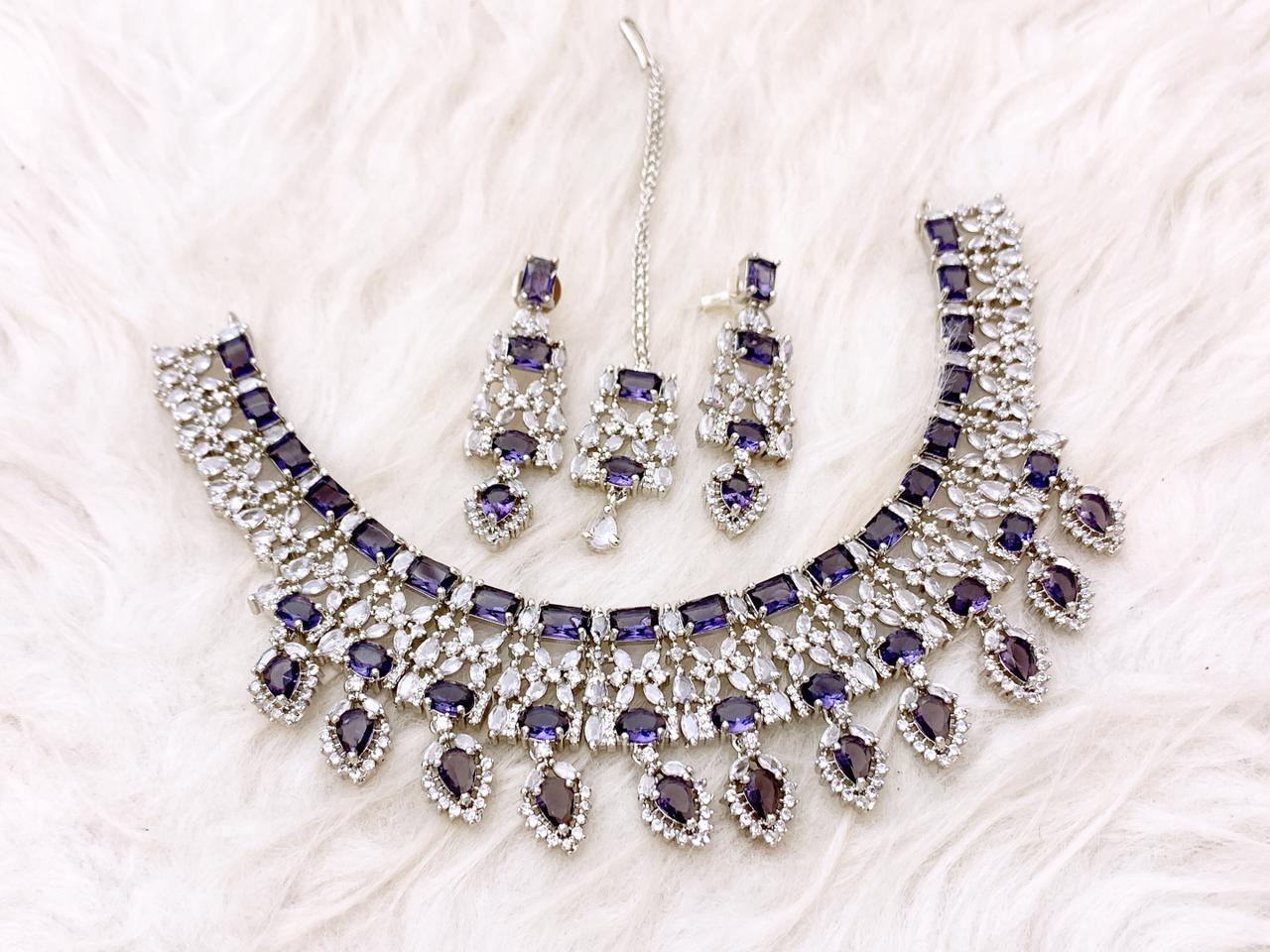 Necklace Set