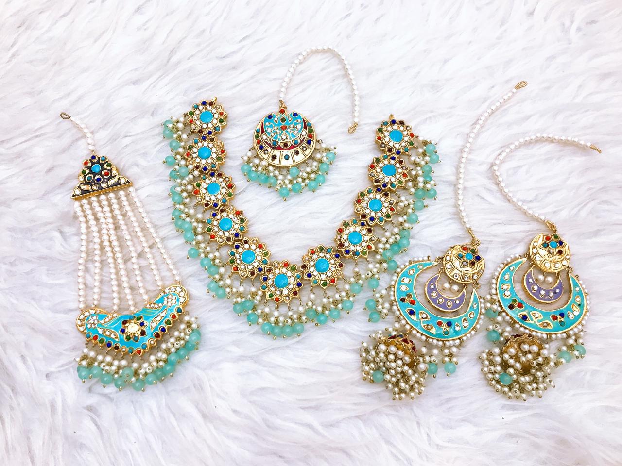 Necklace Set