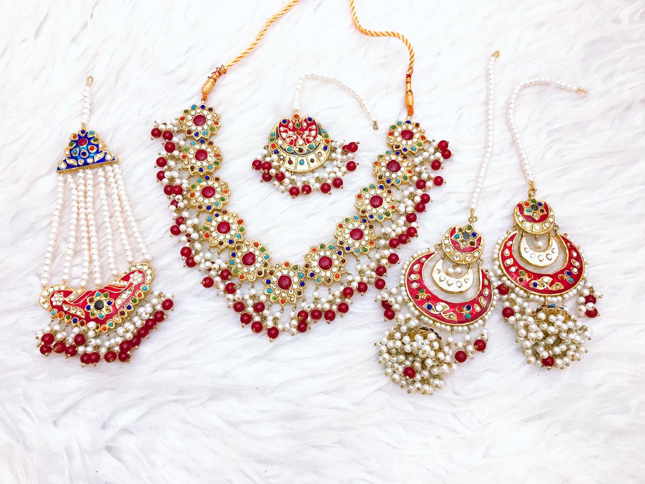 Necklace Set