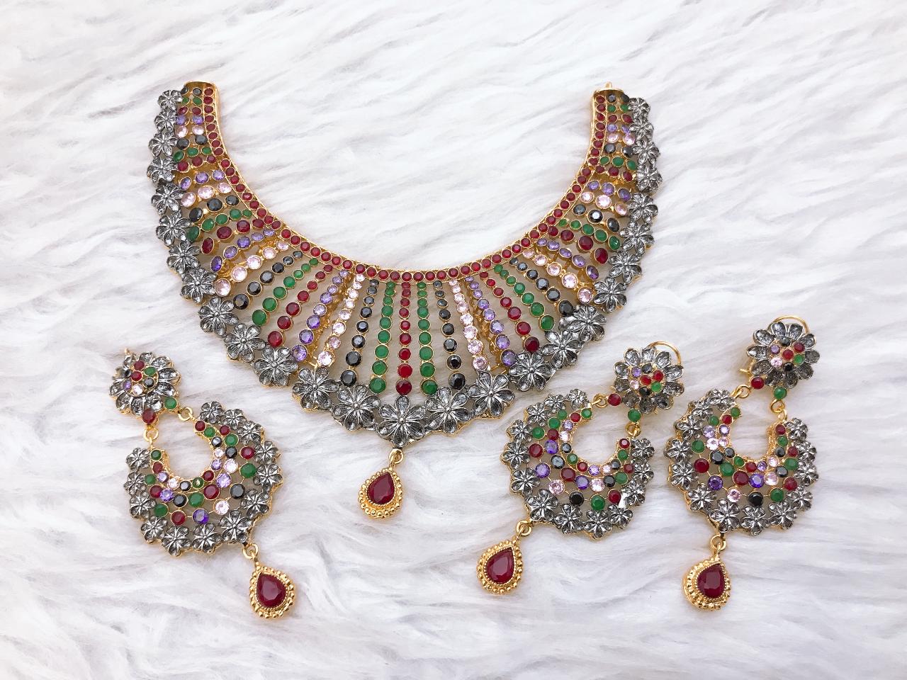 Necklace Set