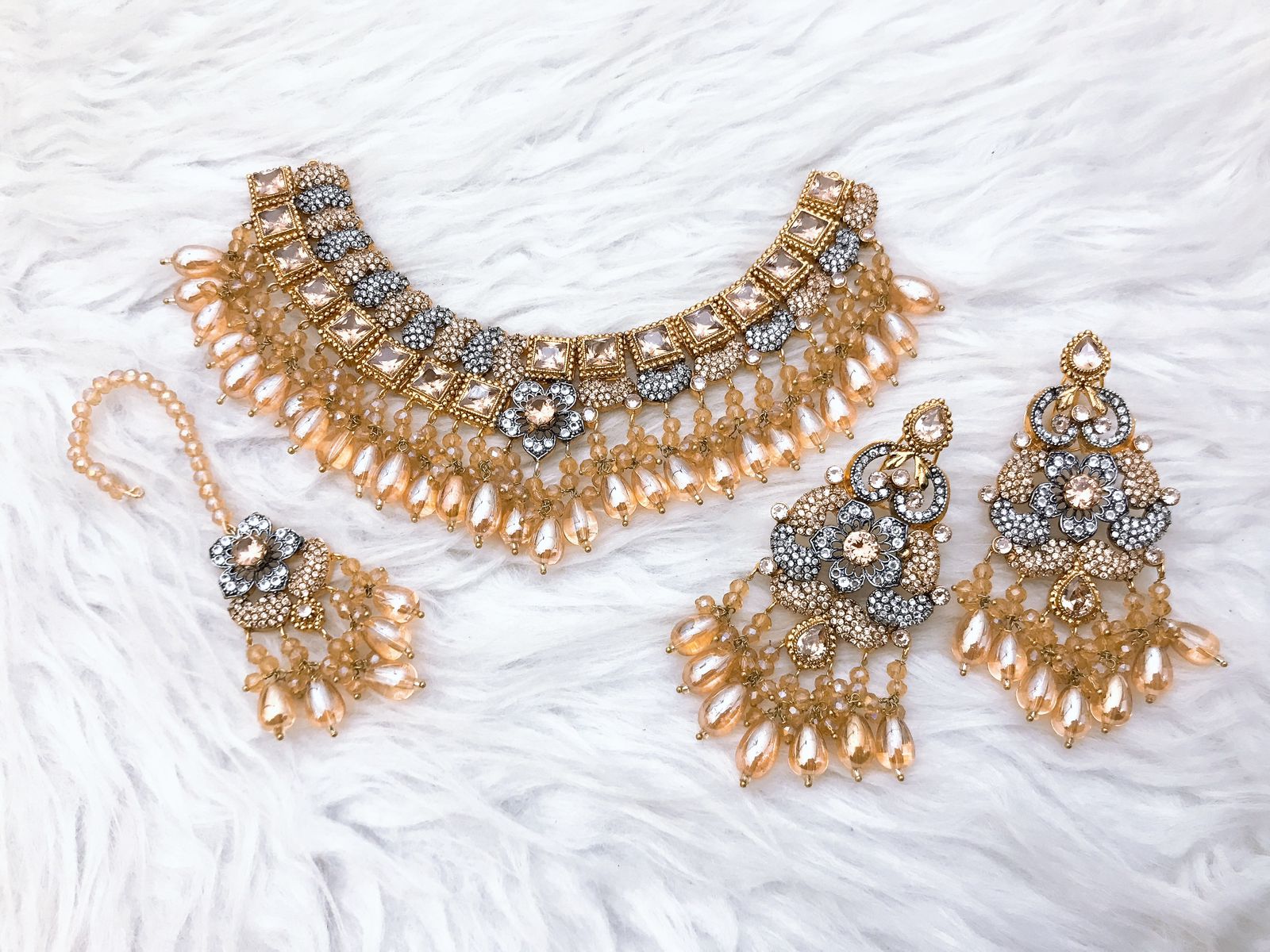 Necklace Set