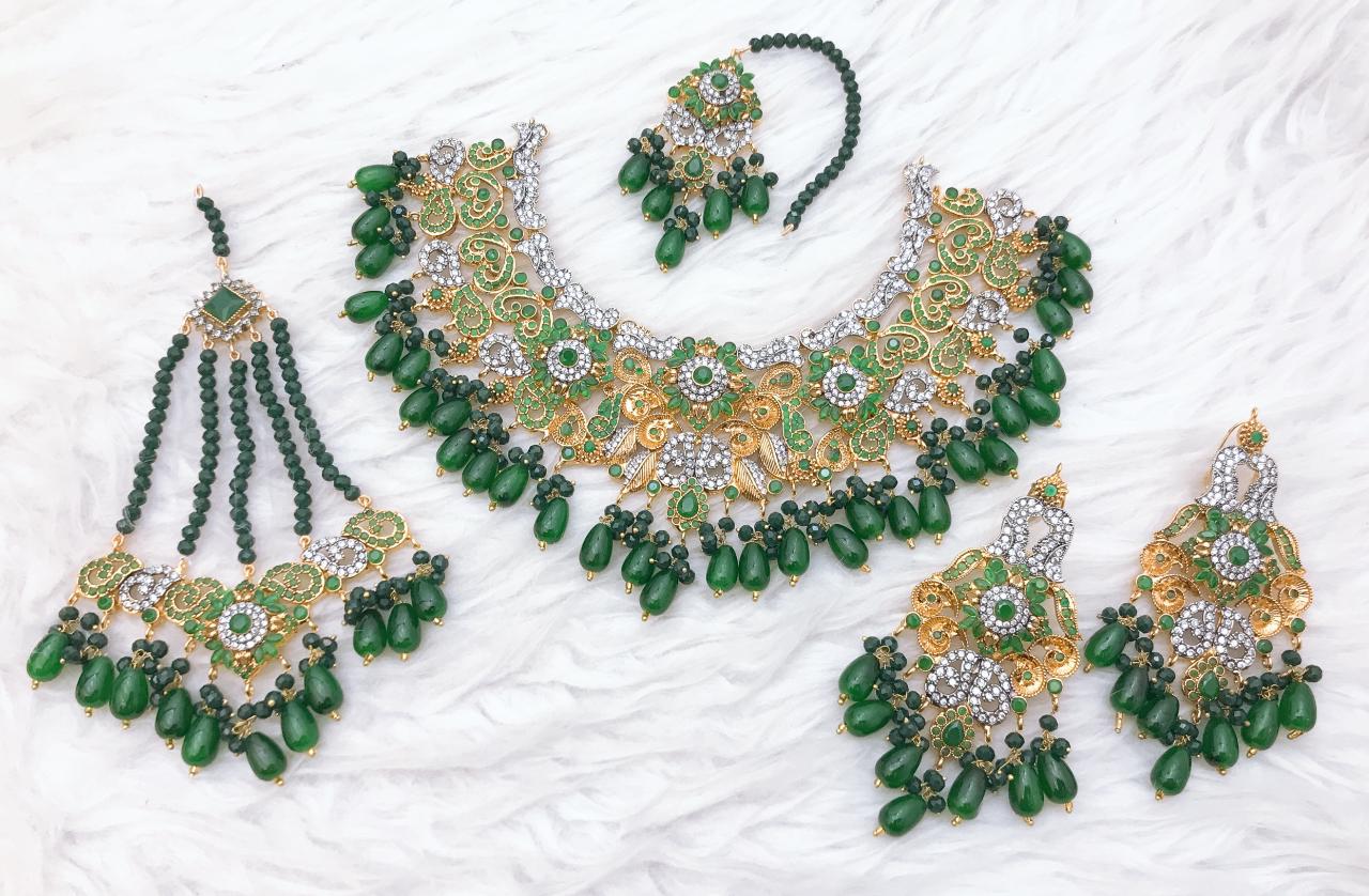 Necklace Set