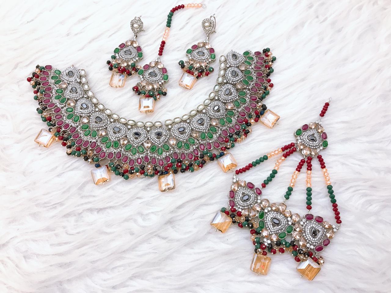 Necklace Set