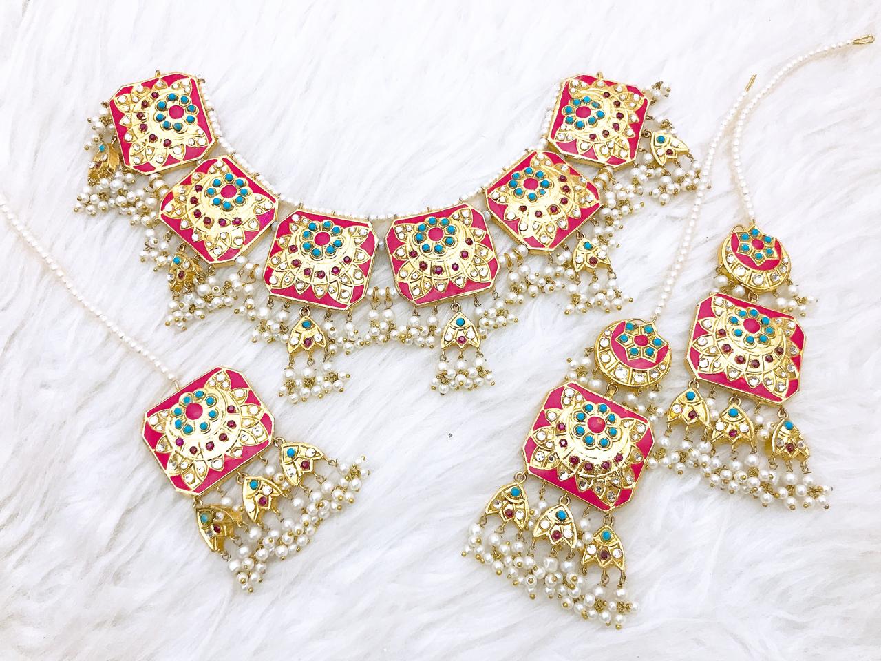 Necklace Set