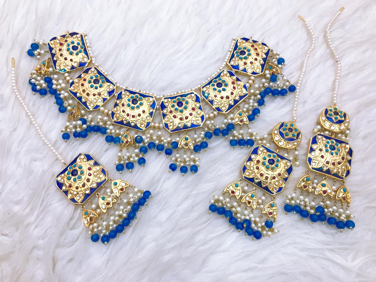 Necklace Set