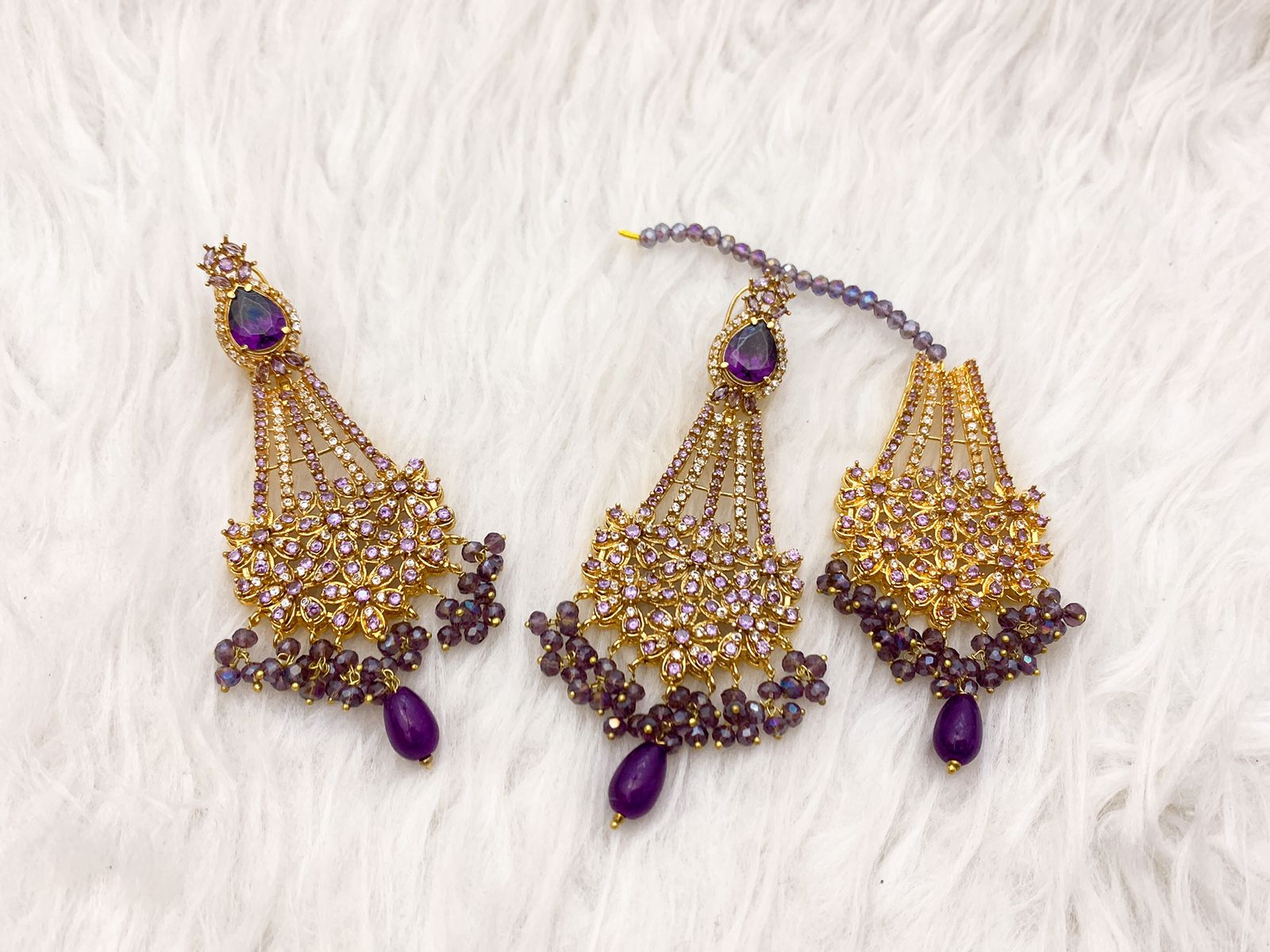 Earrings & Bindiya