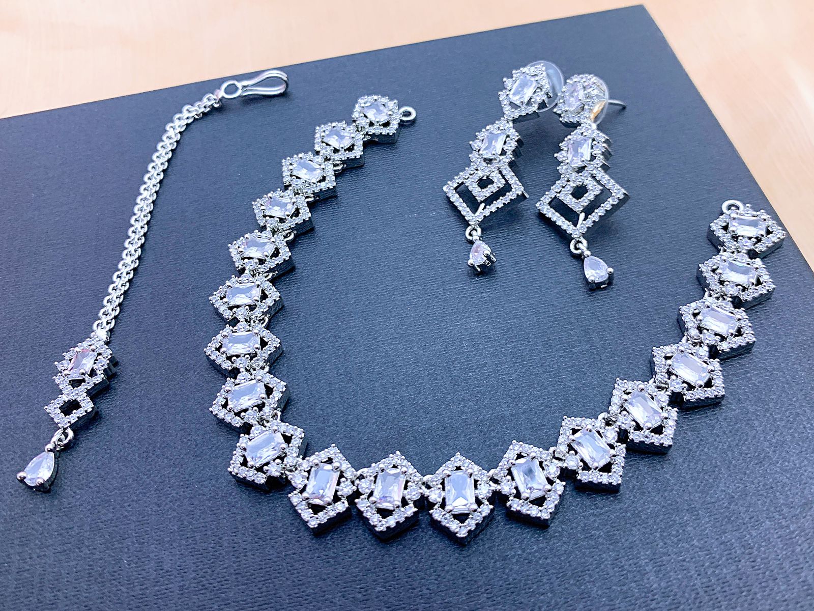 Necklace Set