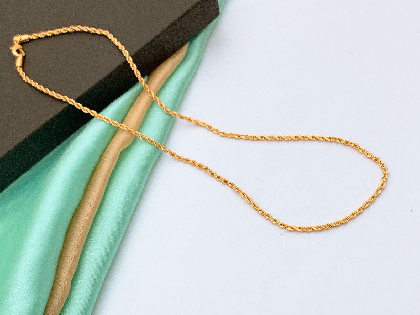 China Chains (5 Pieces Pack)