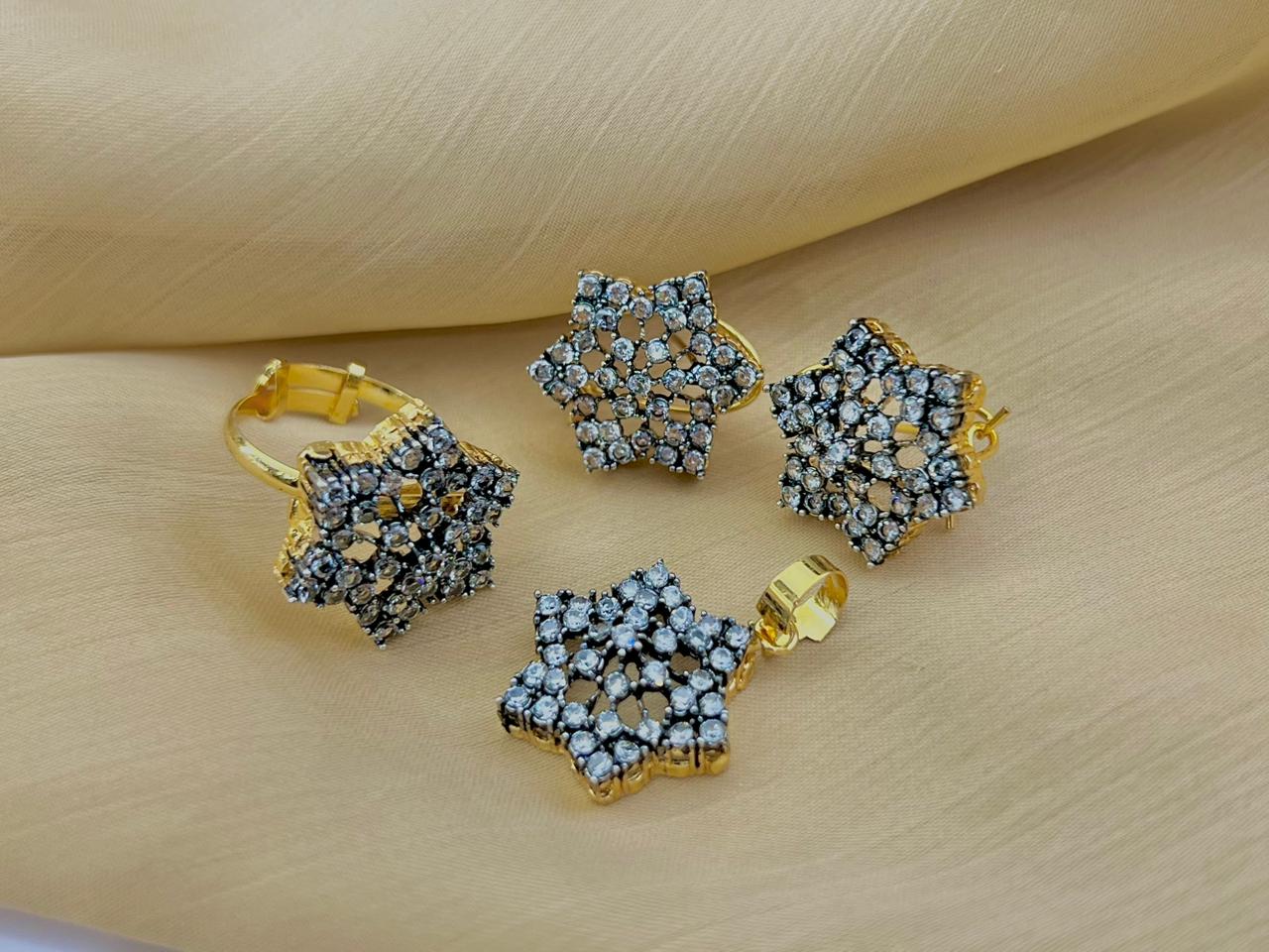 Locket Set