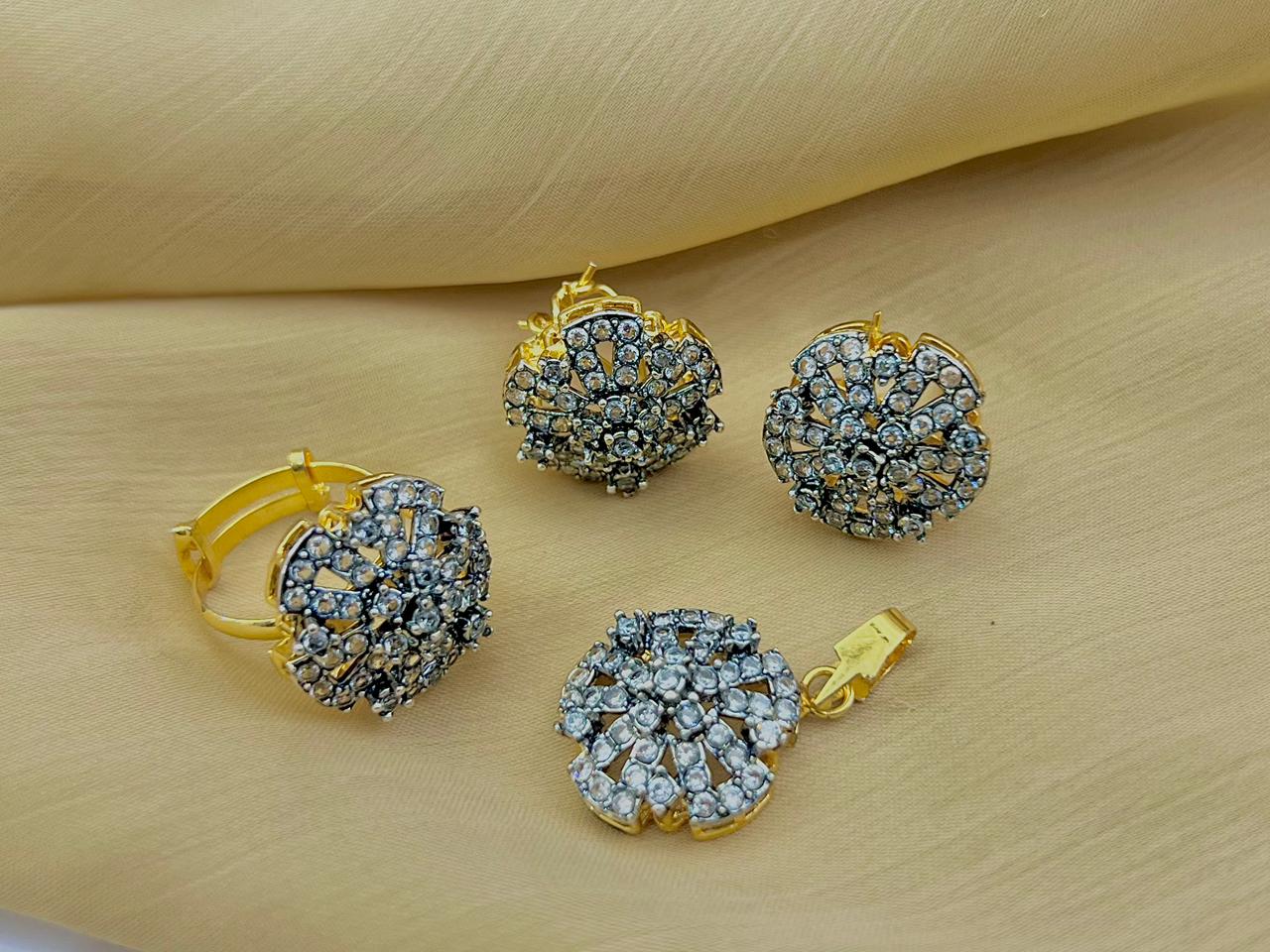 Locket Set