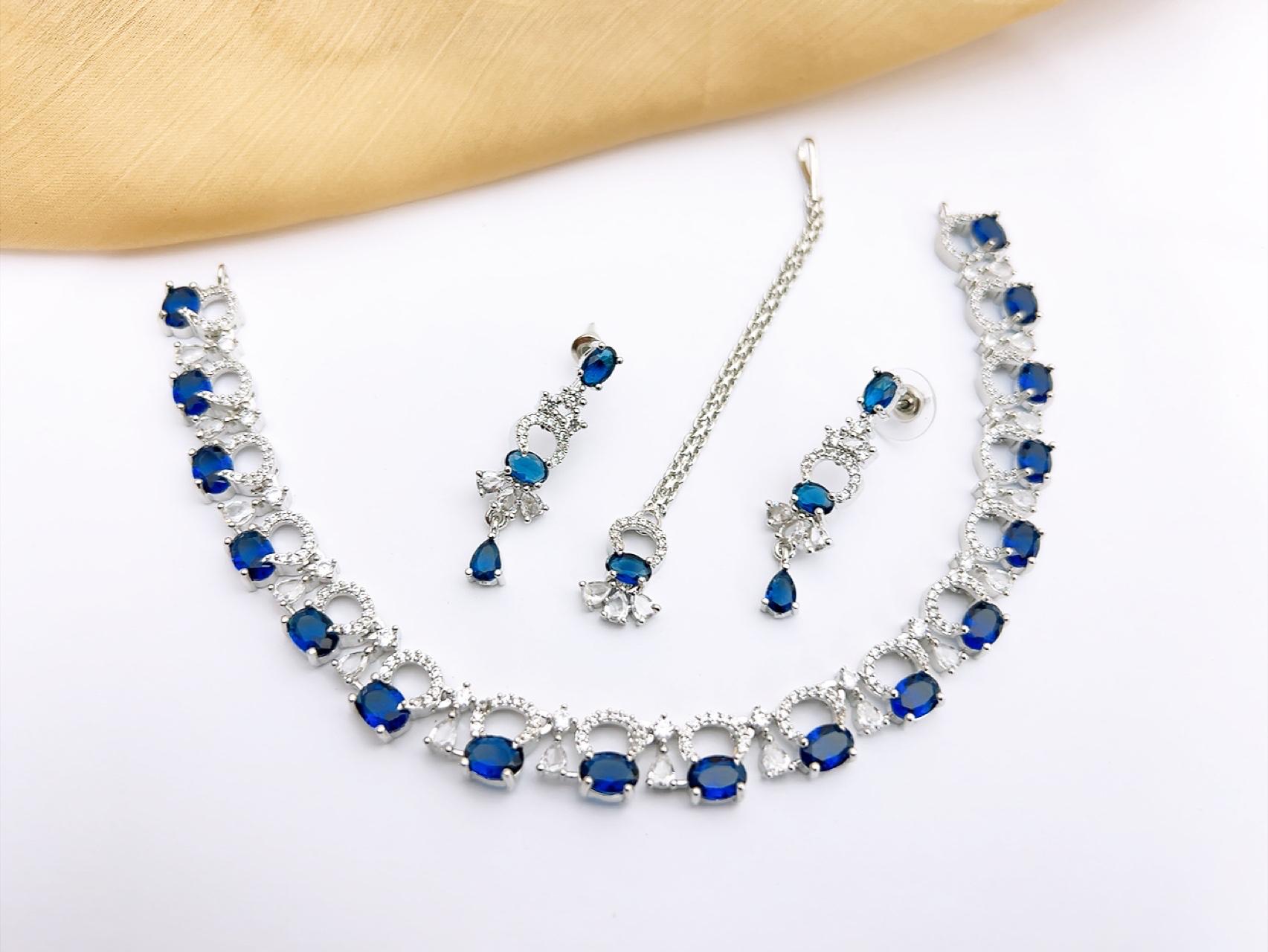Necklace set