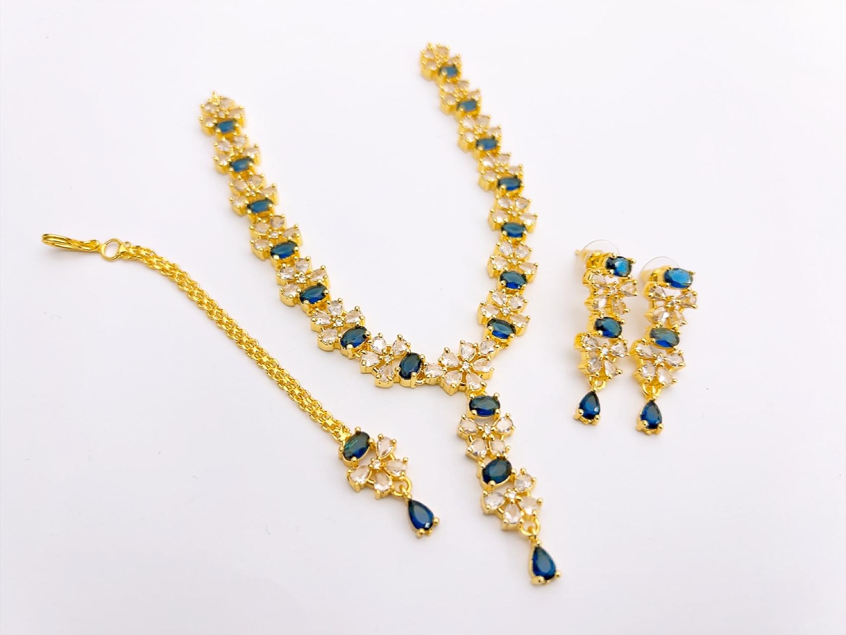 Necklace set