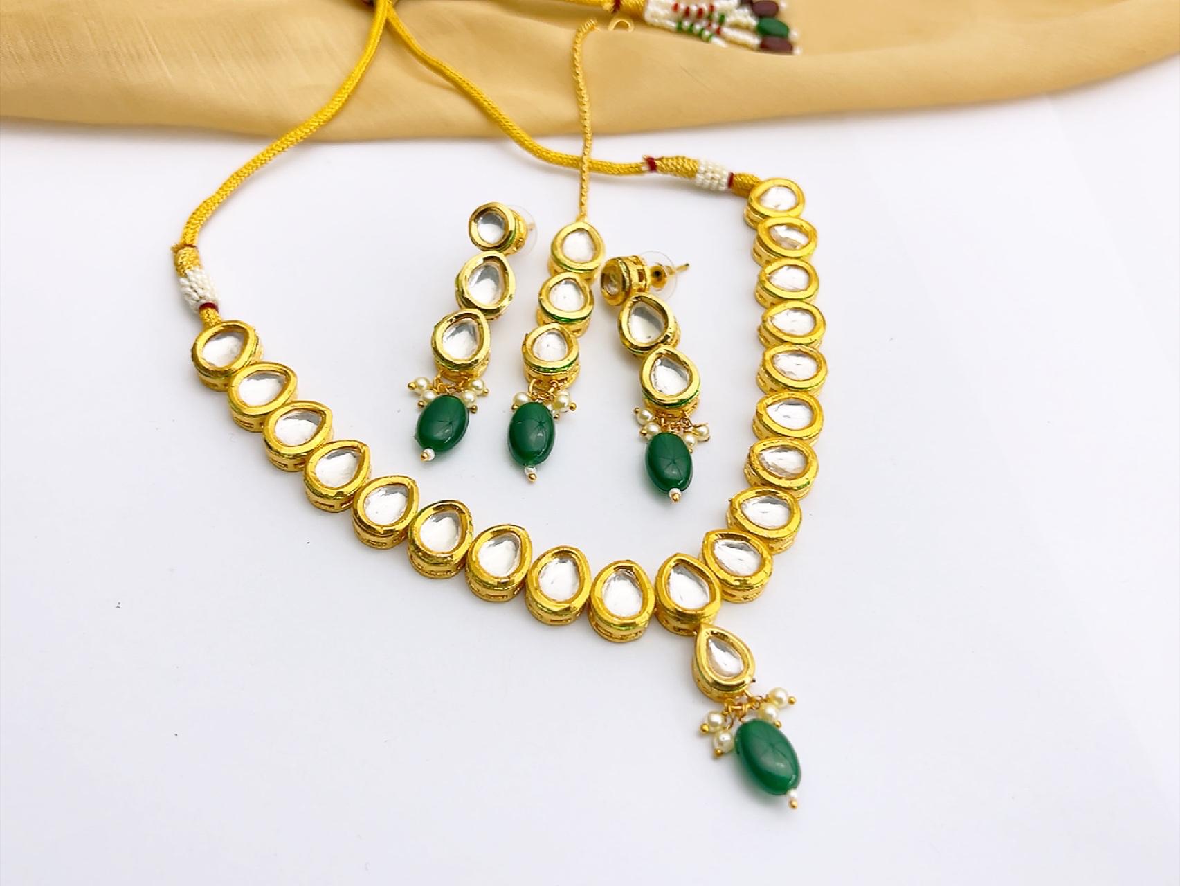 Necklace set