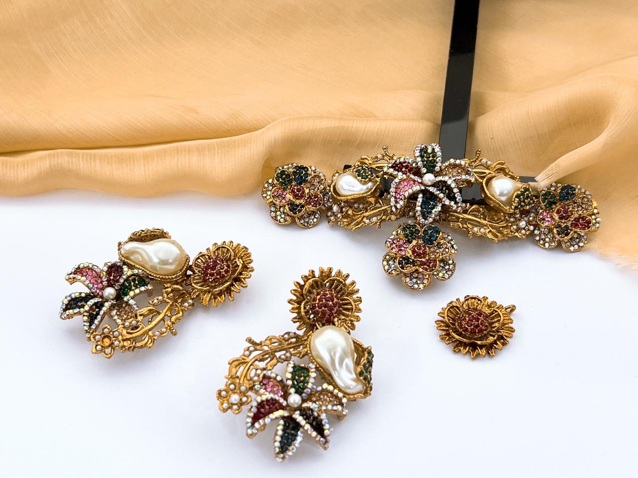 Choker Set
