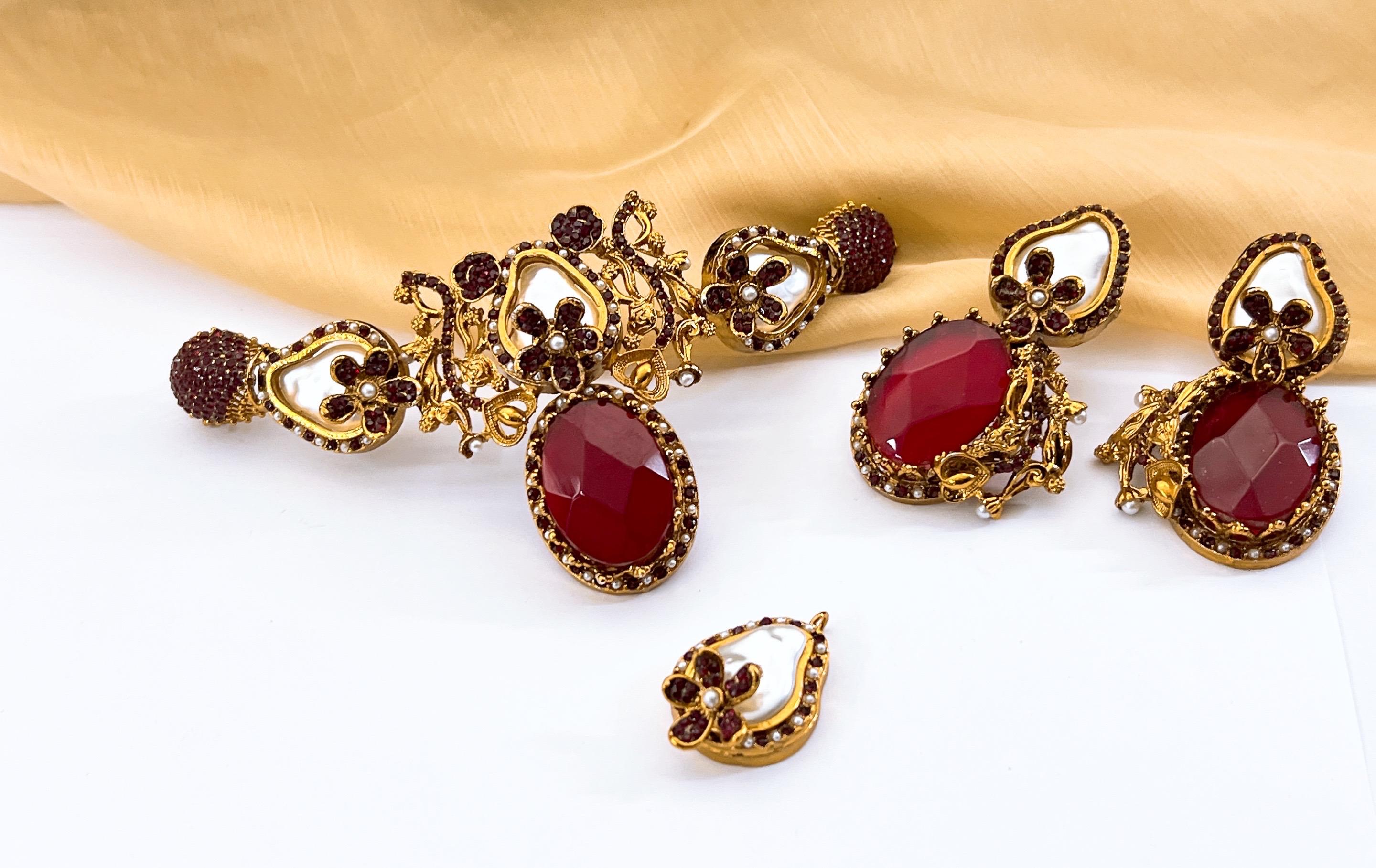 Choker Set