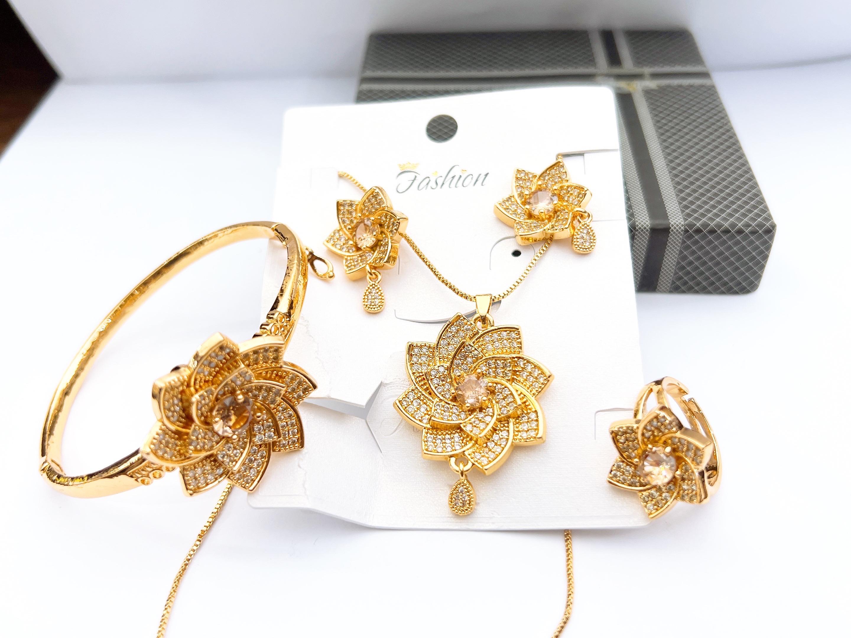 Locket set