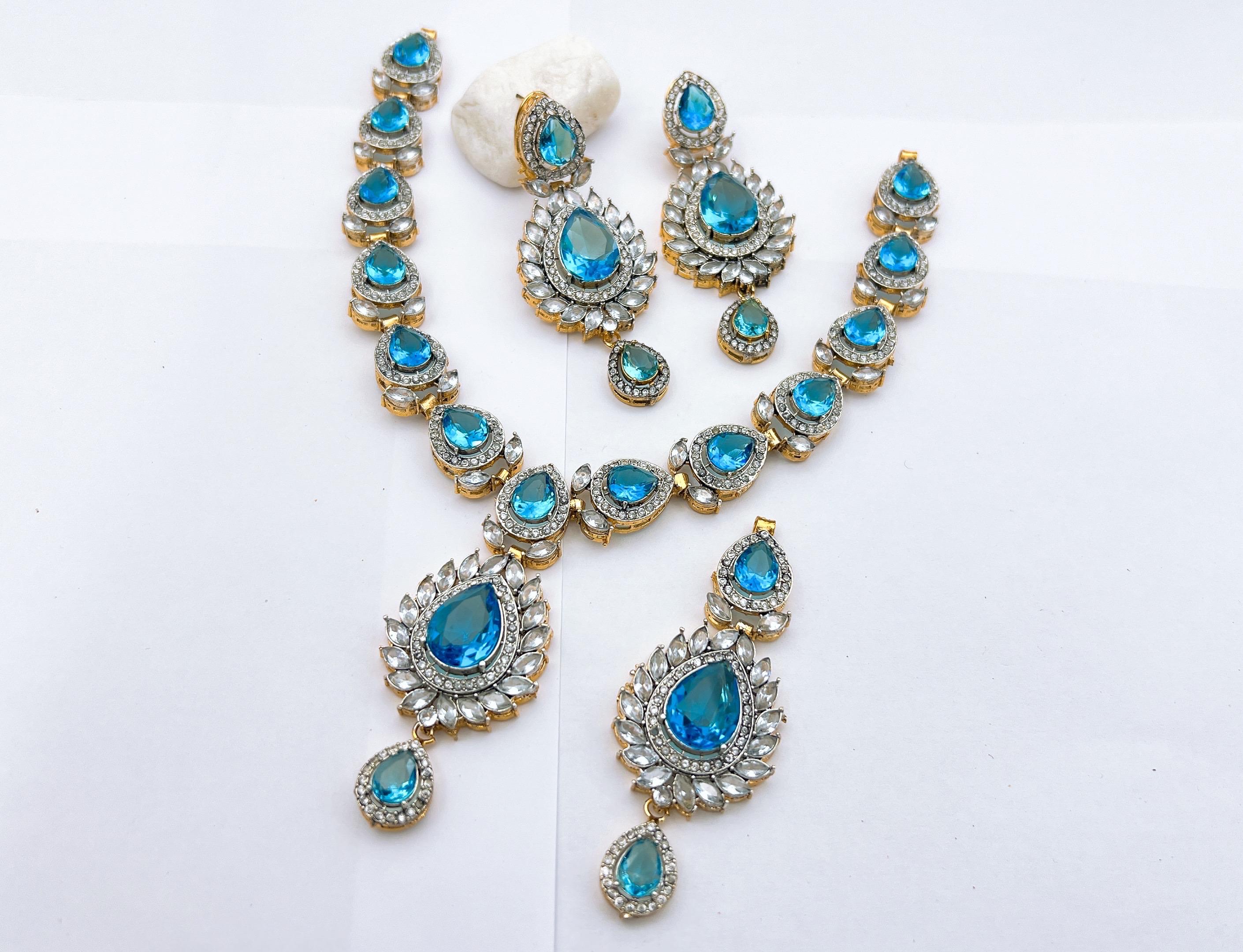 Necklace Set
