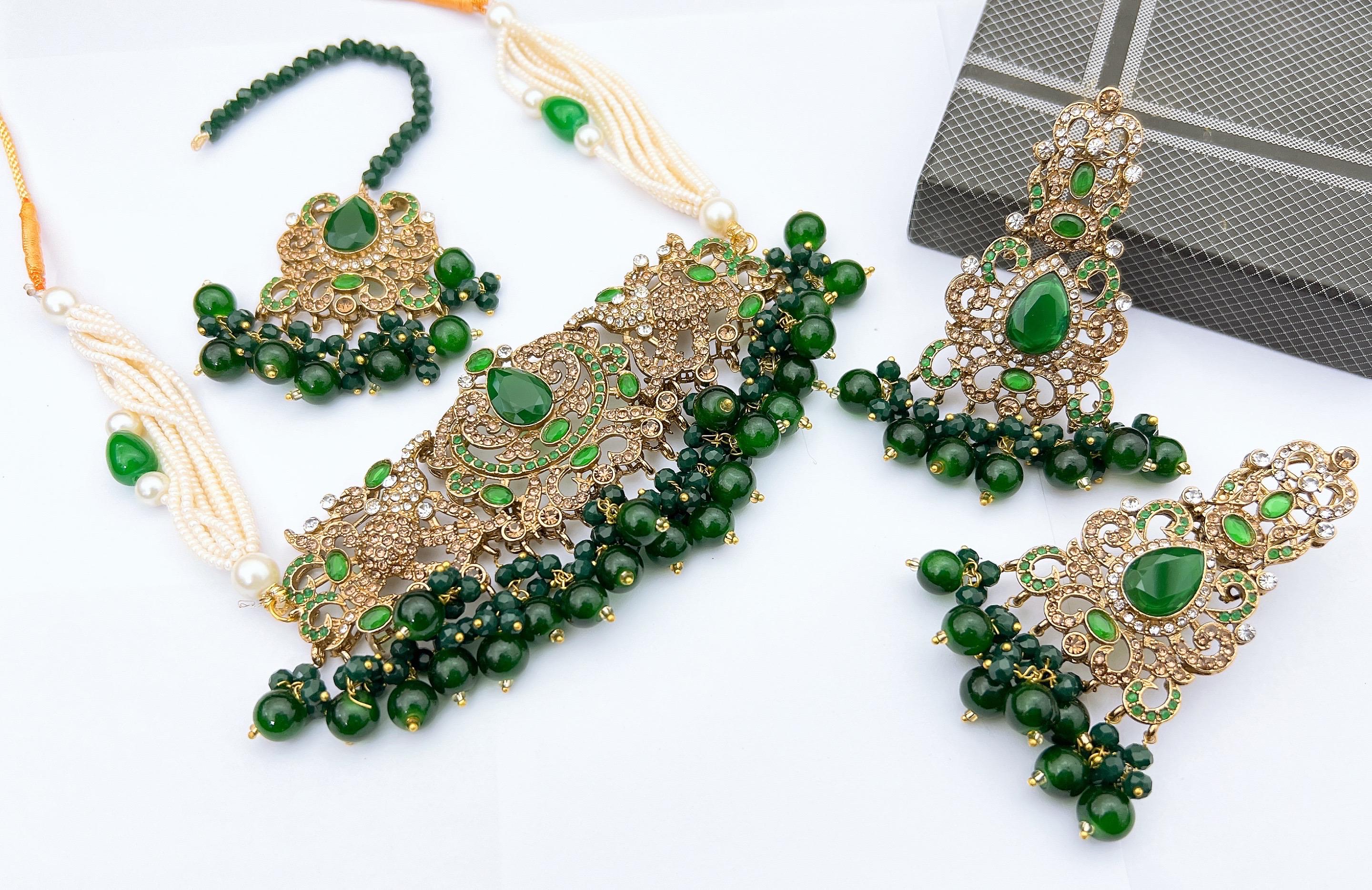 Necklace Set