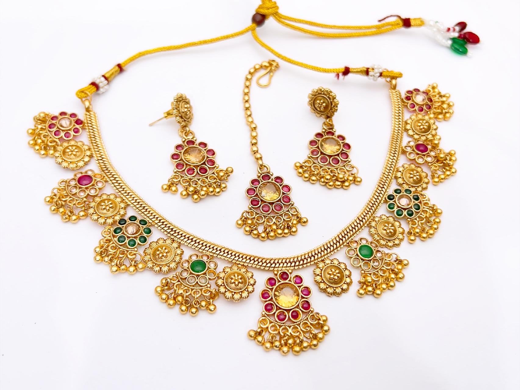 Necklace Set