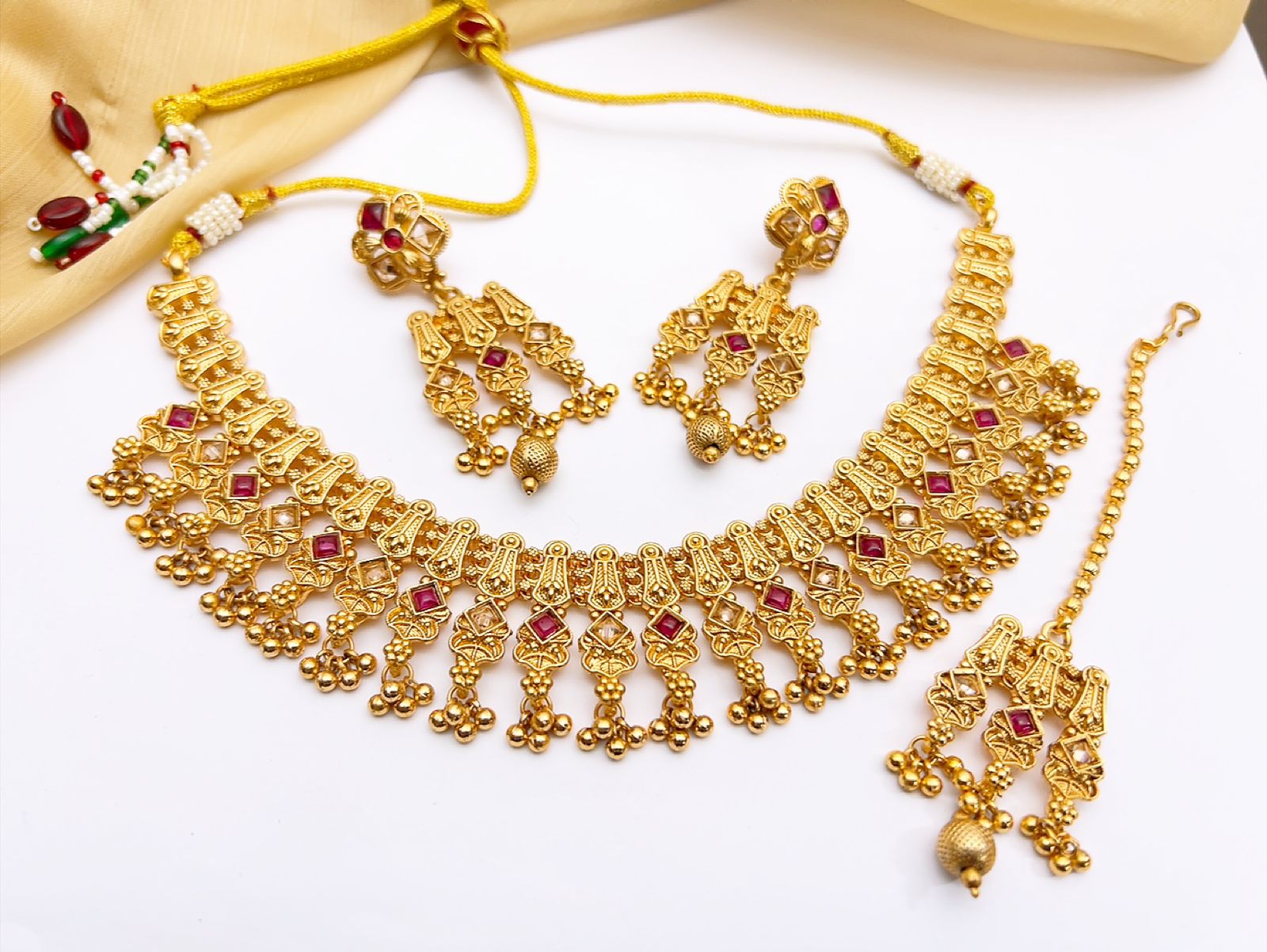 Necklace Set