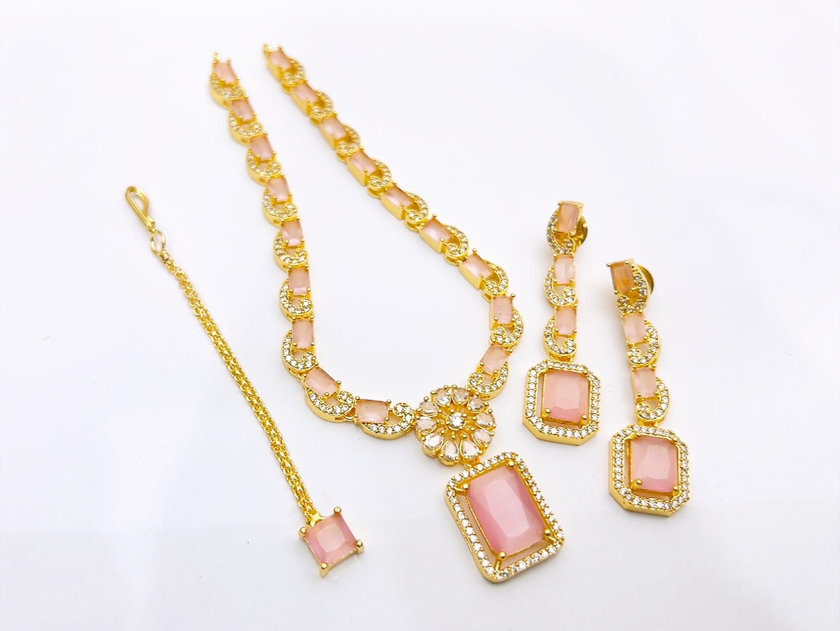 Necklace set