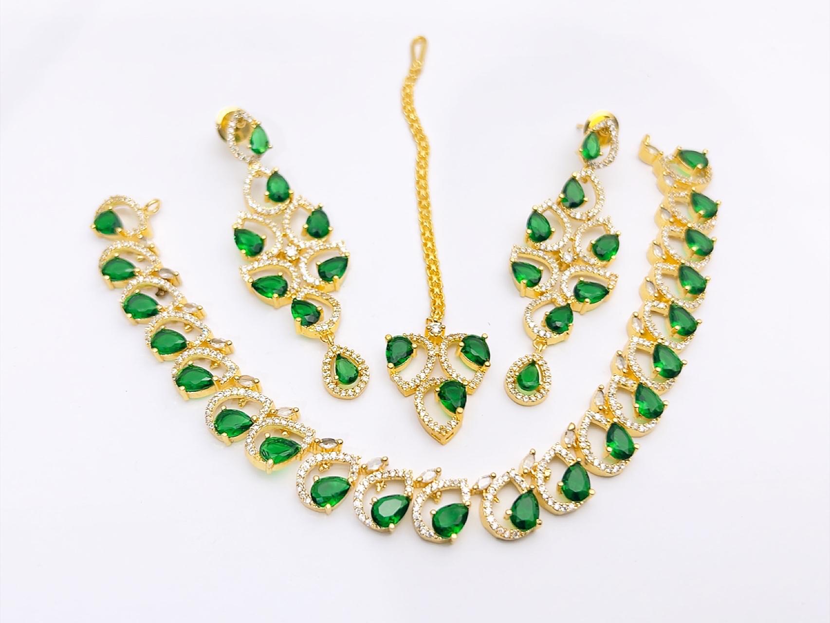 Necklace set