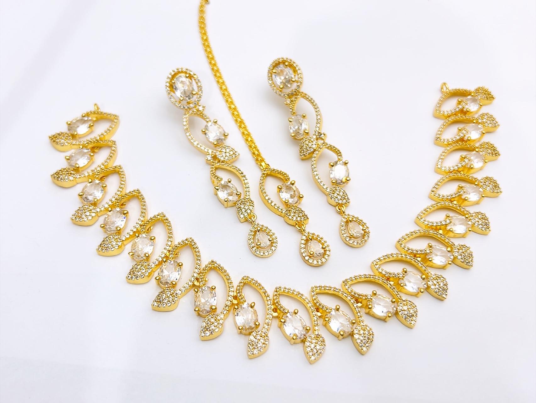 Necklace set