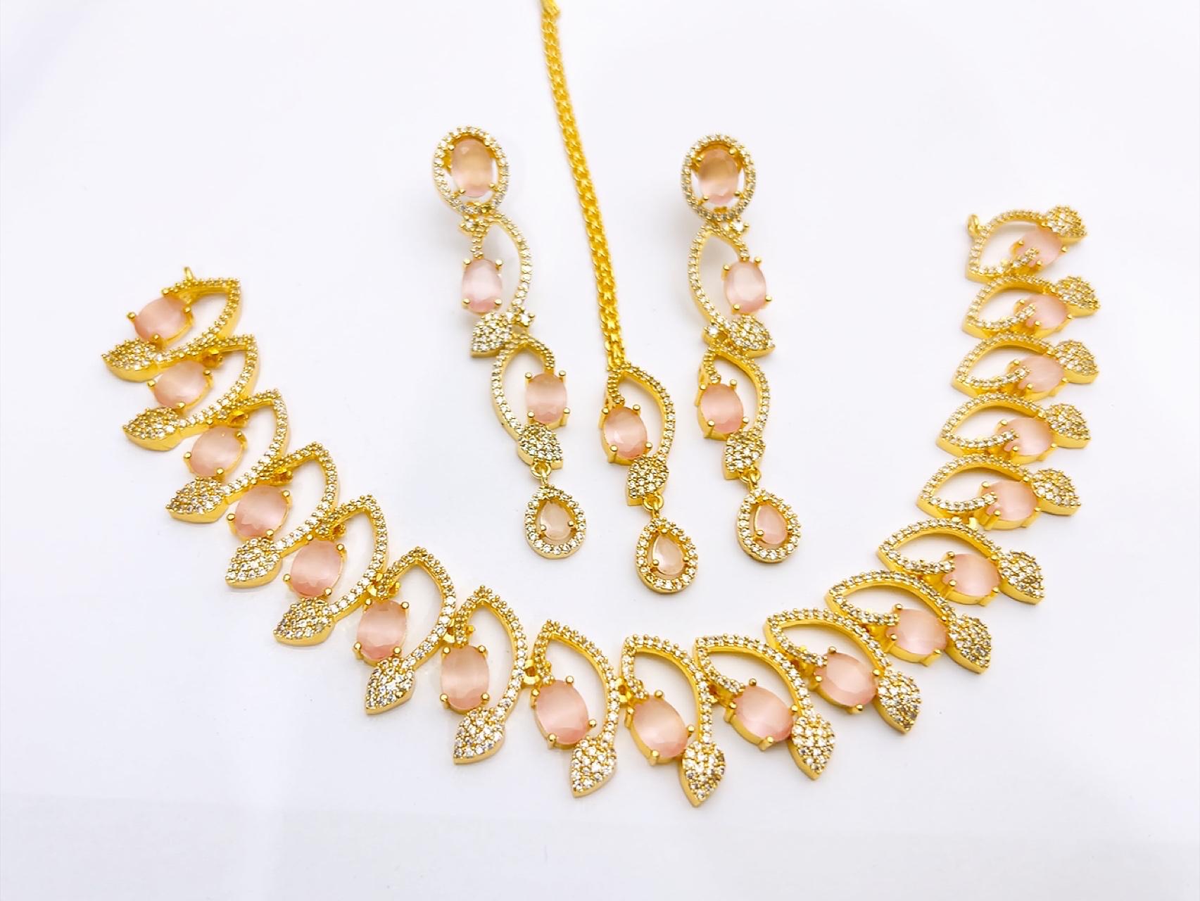 Necklace set