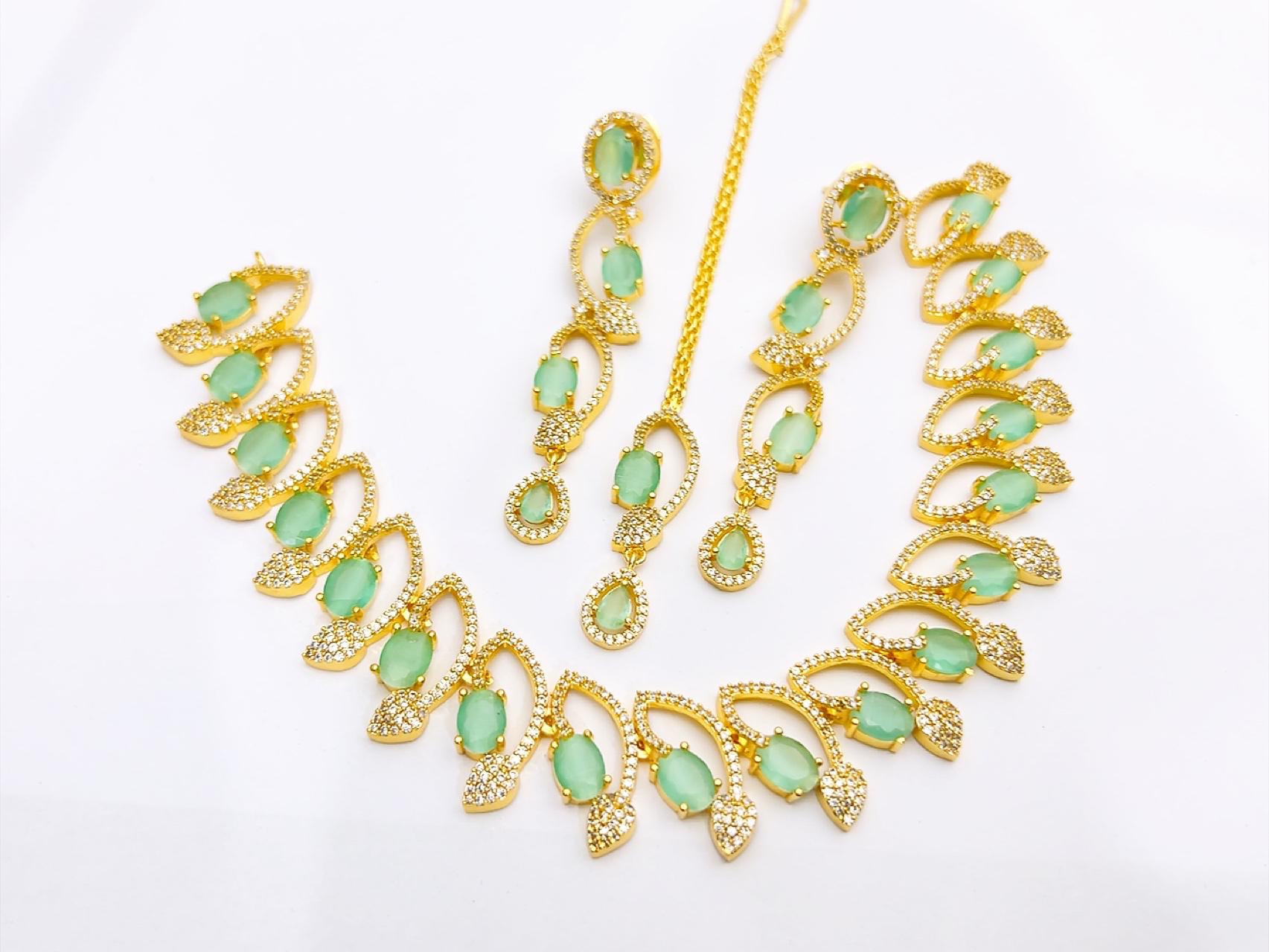 Necklace set