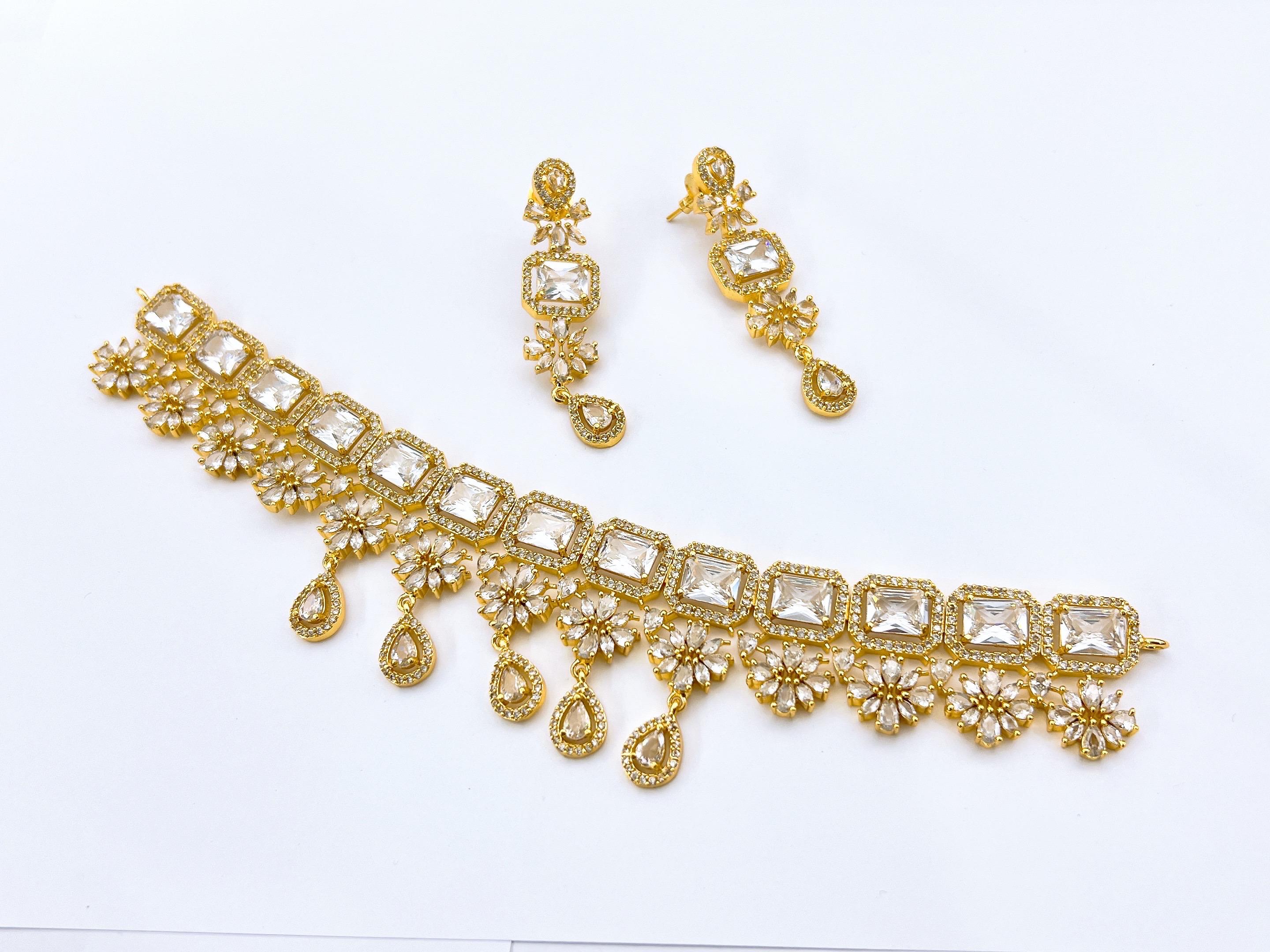 Necklace Set