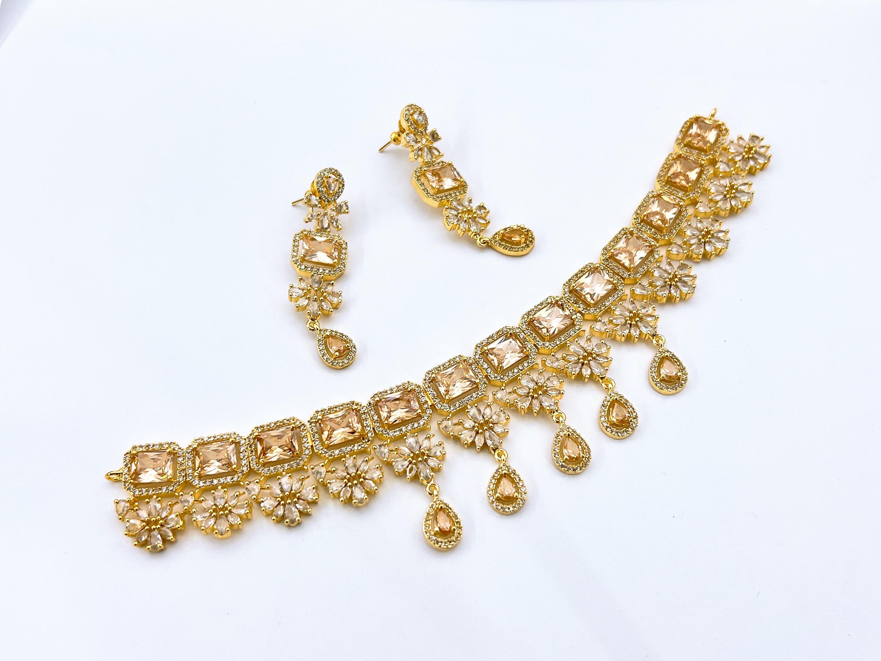 Necklace Set