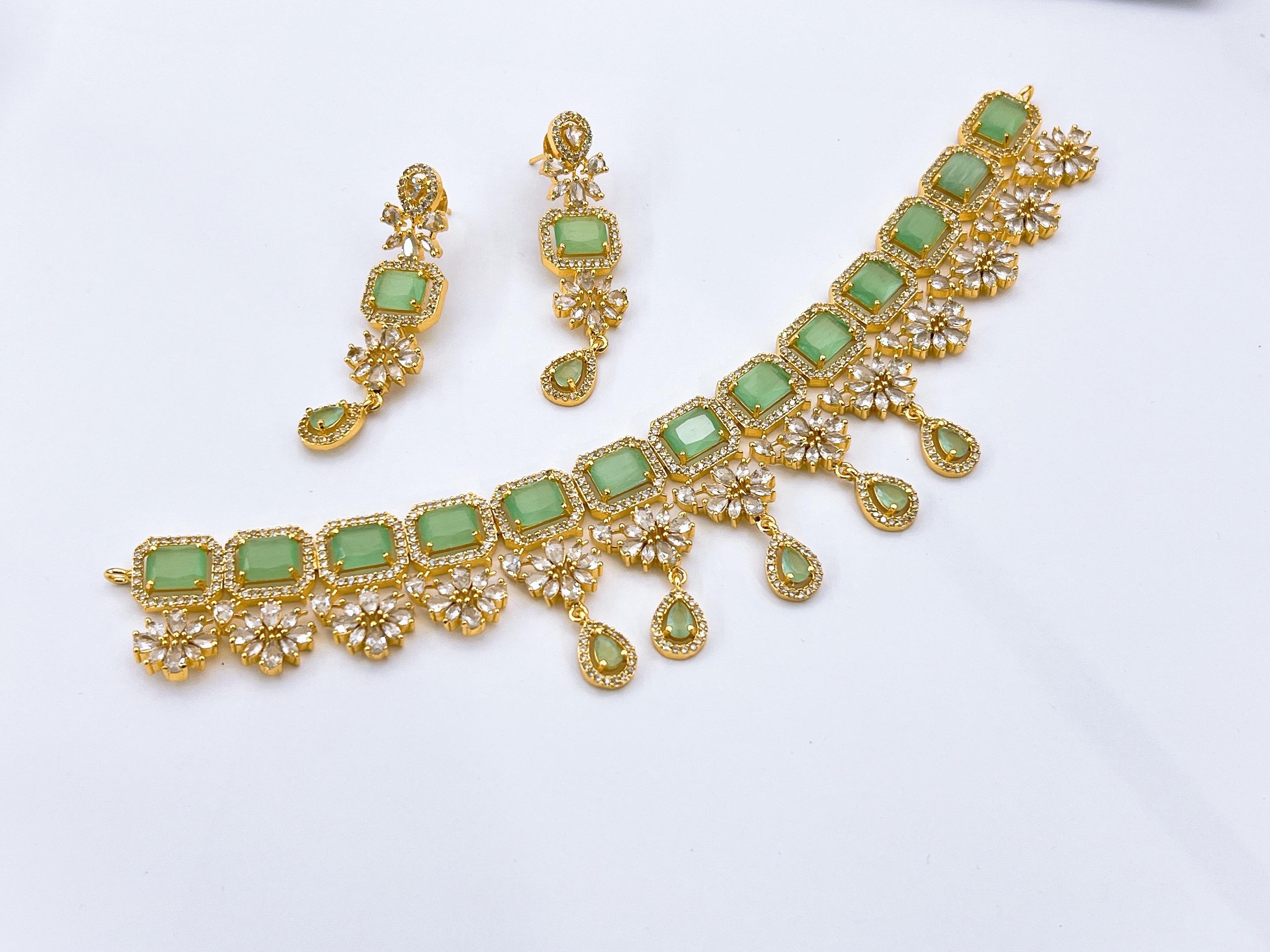 Necklace Set