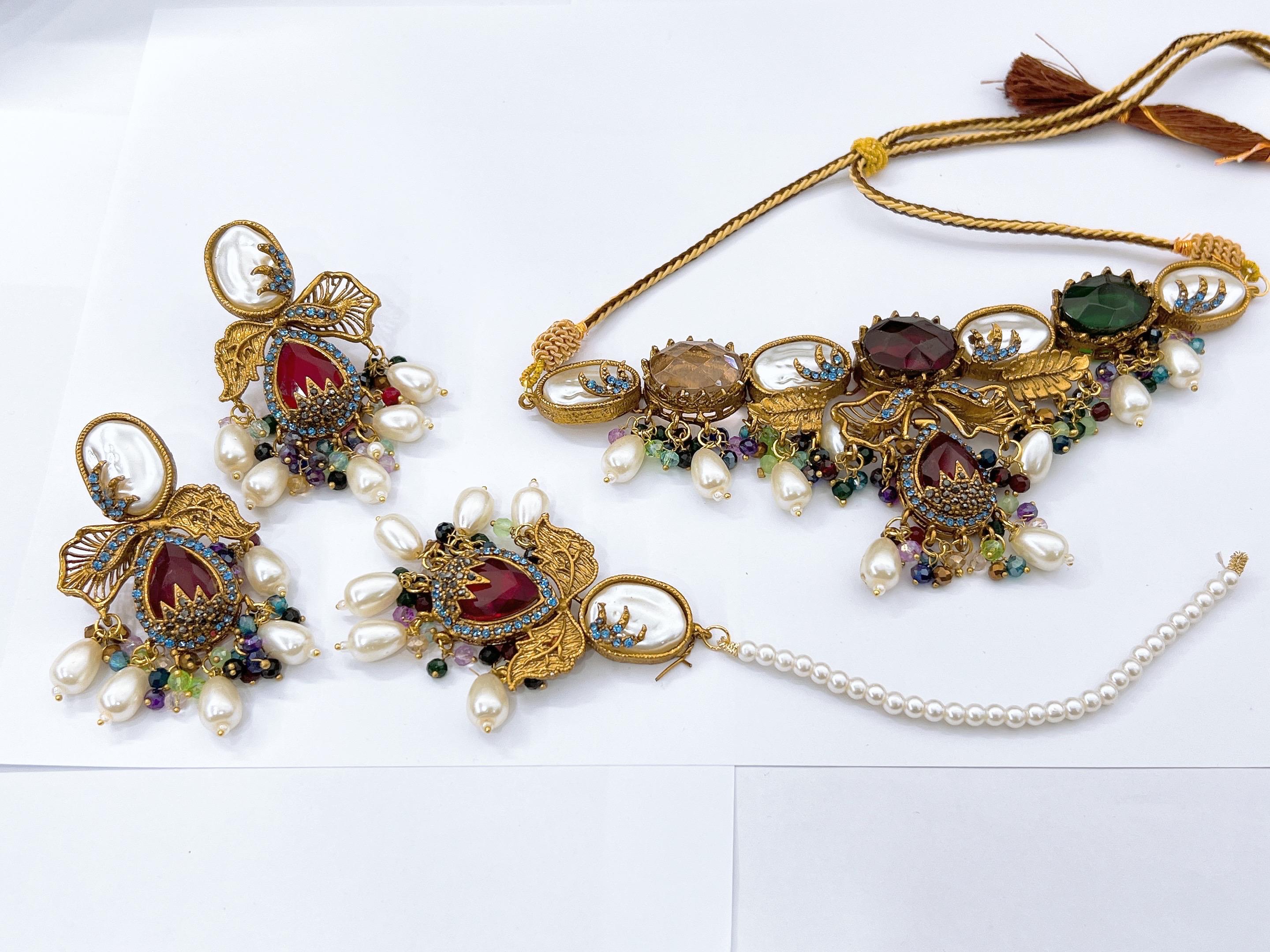 Choker Set